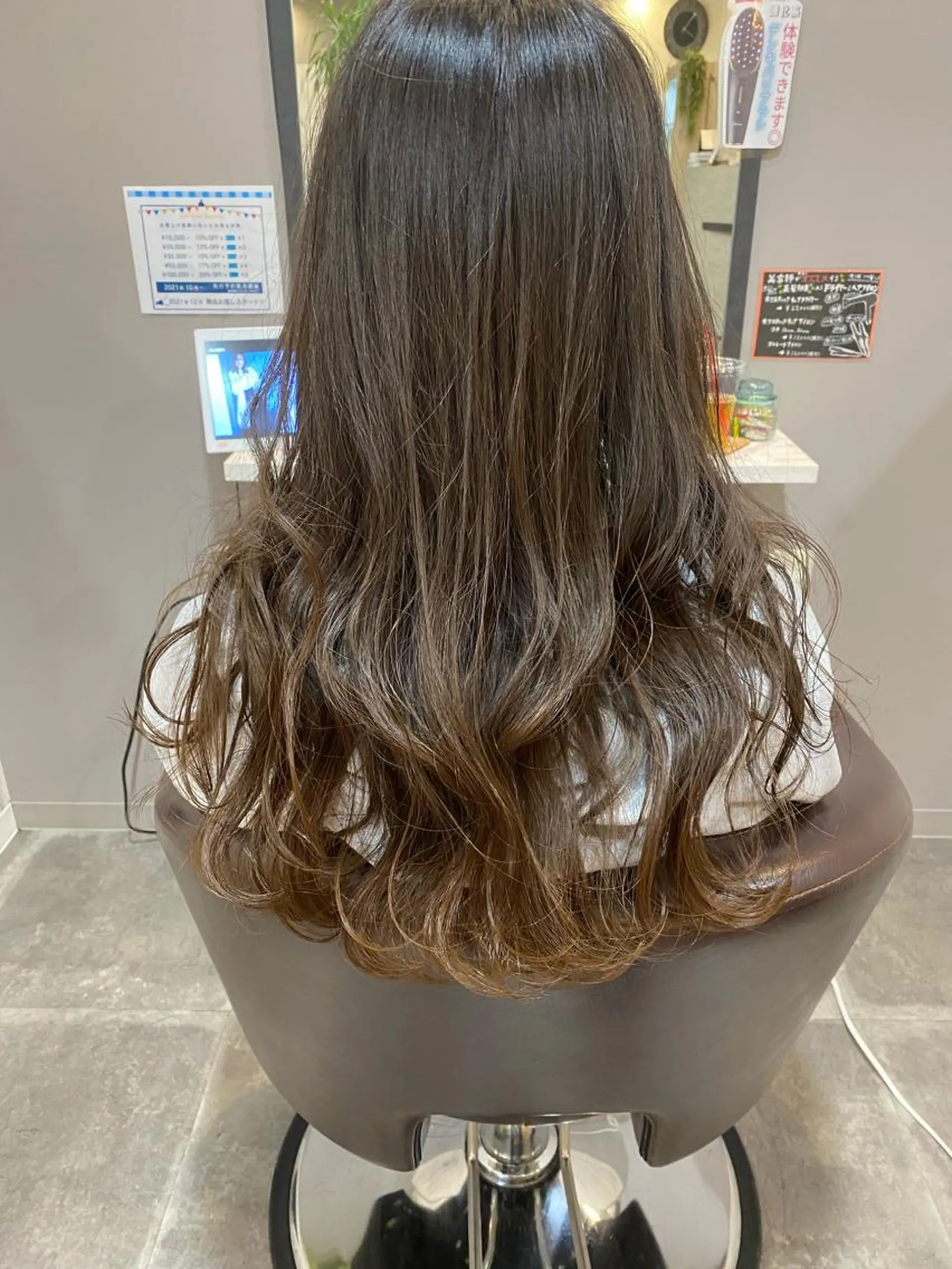 ロング カラー ノンダメージ 🥑mikubanのヘアスタイル