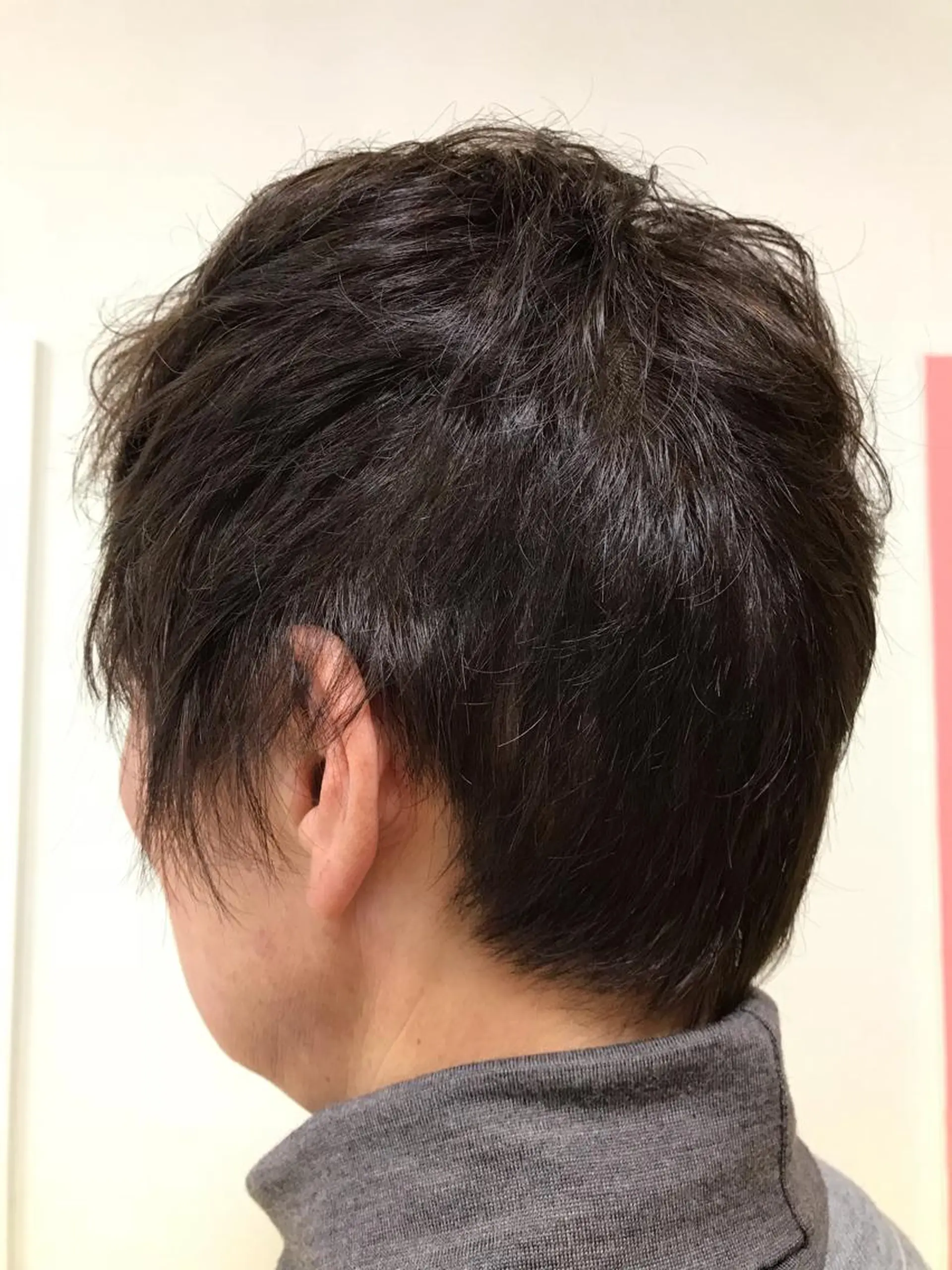ショート カラー 横田 尚登のヘアスタイル