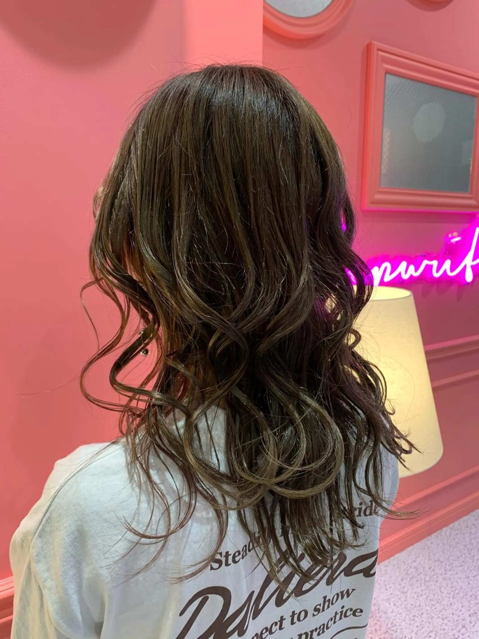 ロング カラー 切りっぱなしボブ レイヤー/縮毛矯正のヘアスタイル