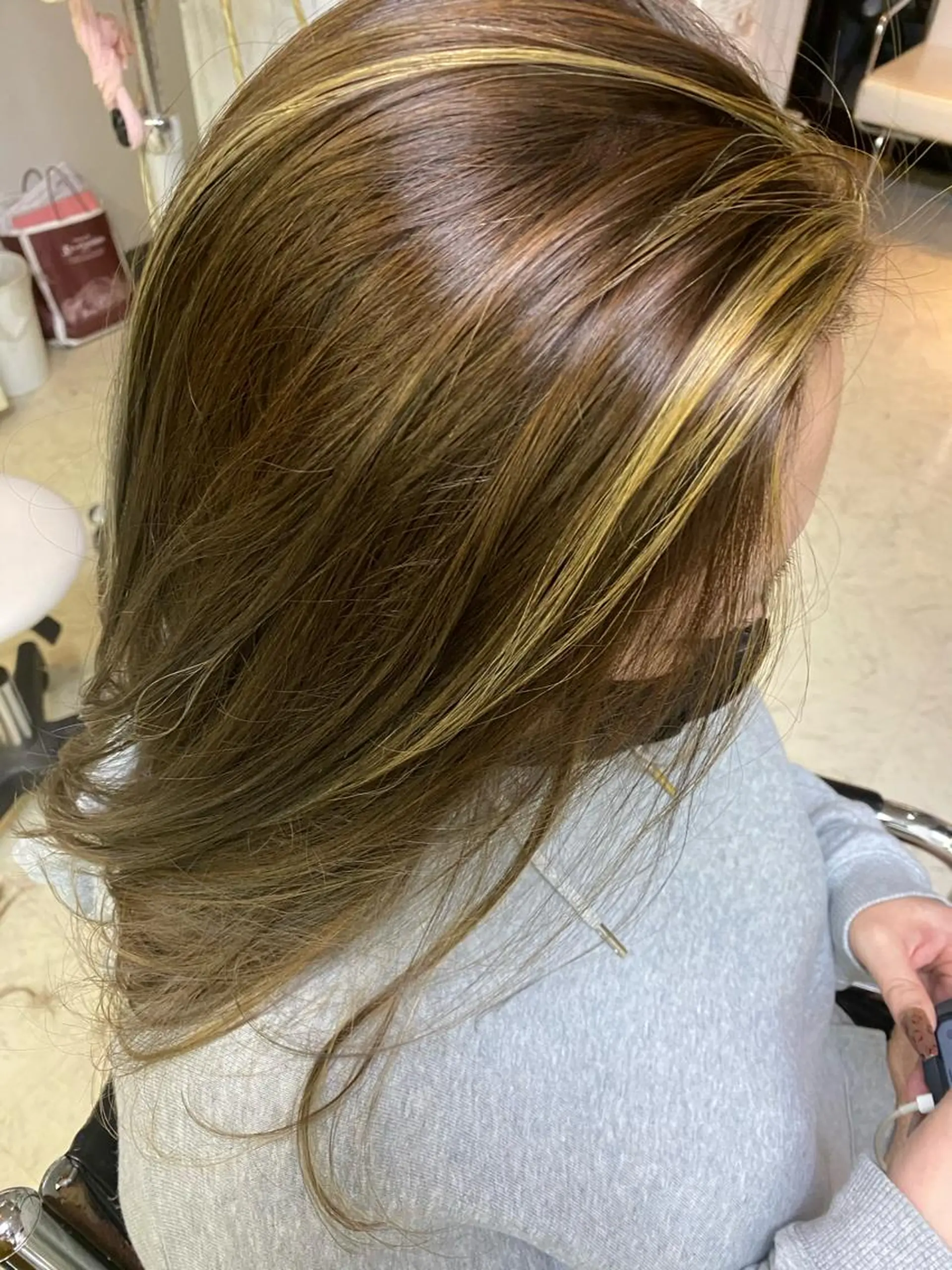 ミディアム カラー ミストバング フェイスフレーミング imaizumi takuyaのヘアスタイル