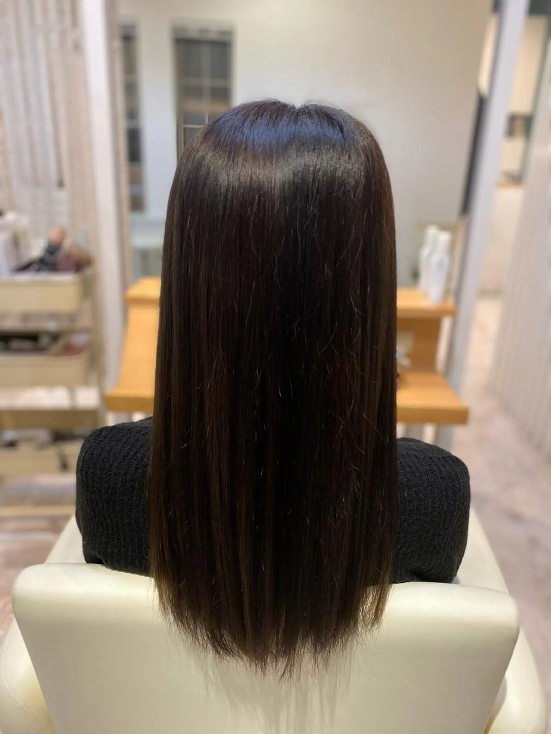 ミディアム ブリーチなしWカラー /酸性ストレート河本のヘアスタイル