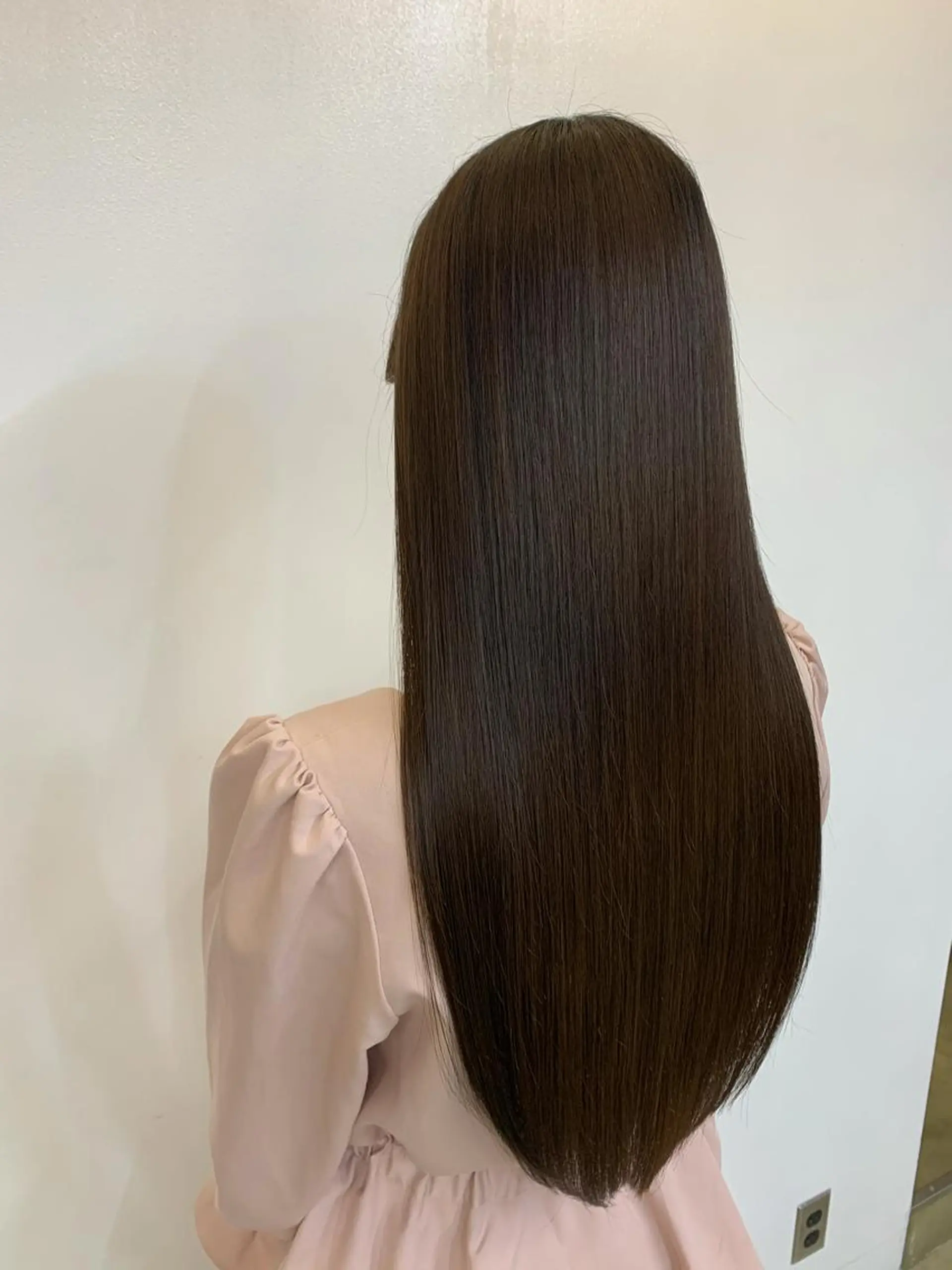 ロング カラー トリートメント 顔まわりカット✨艶髪 ✨髪質改善✨伴響佳のヘアスタイル