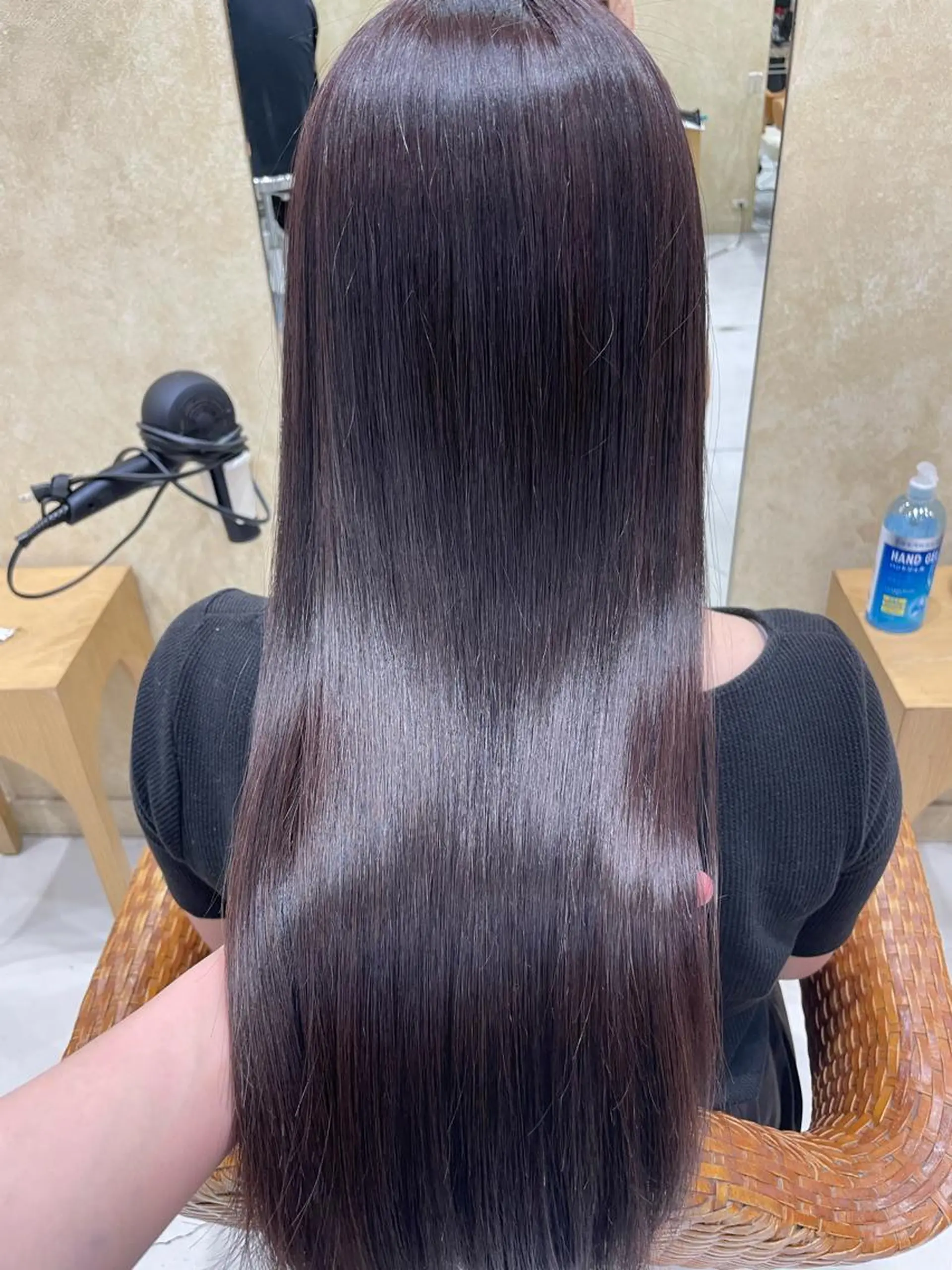 ロング カラー 川中 あいかのヘアスタイル