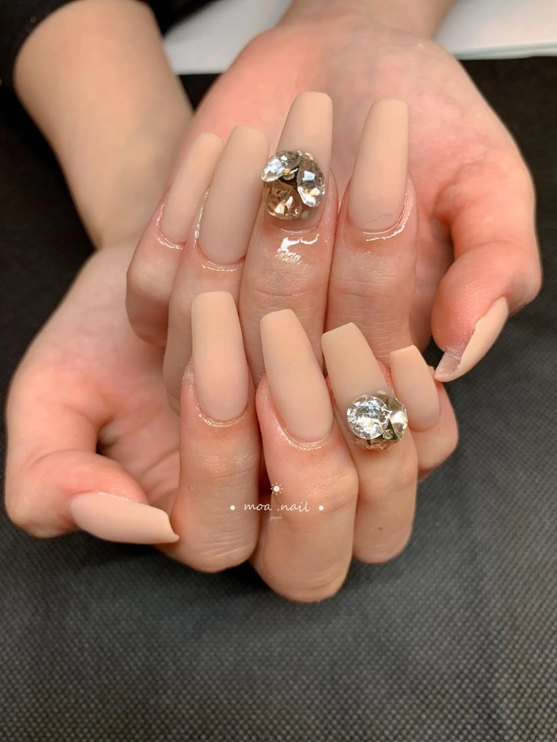 ネイル スカルプネイル ハンドネイル MoaNail🫶 Yoshiのネイルデザイン