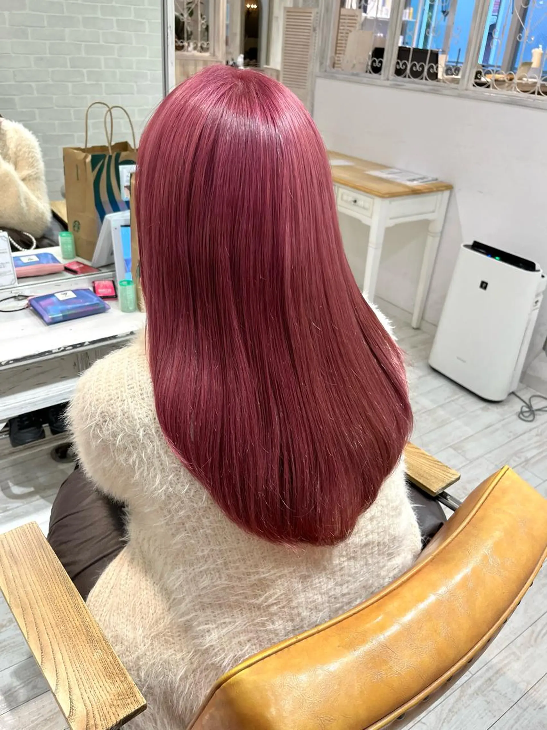 ロング カラー ブリーチ ピンクカラー 【韓国ヘア×透明感 カラー】笹谷 莉未のヘアスタイル