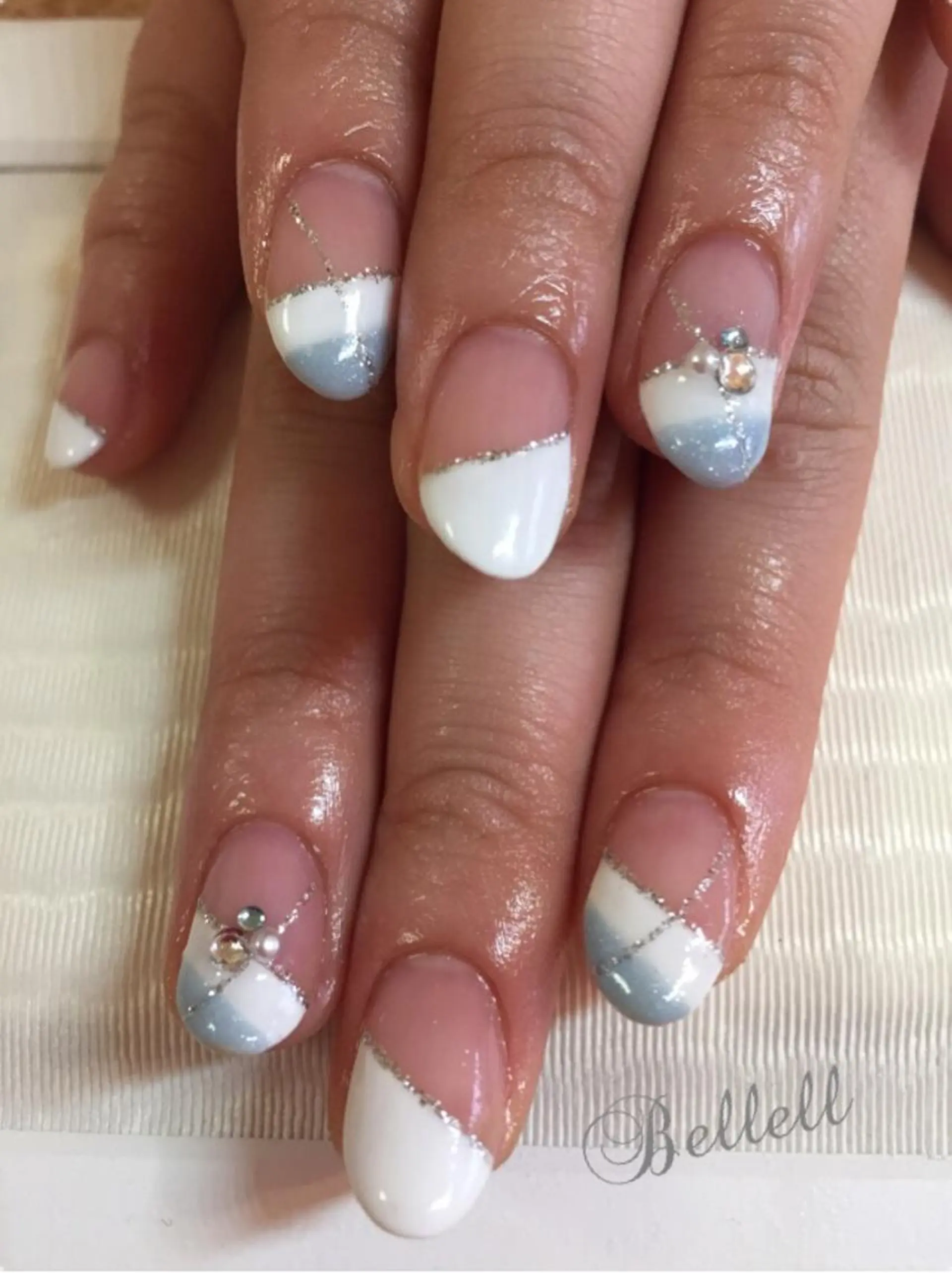 ネイル 青木 綾子のネイルデザイン