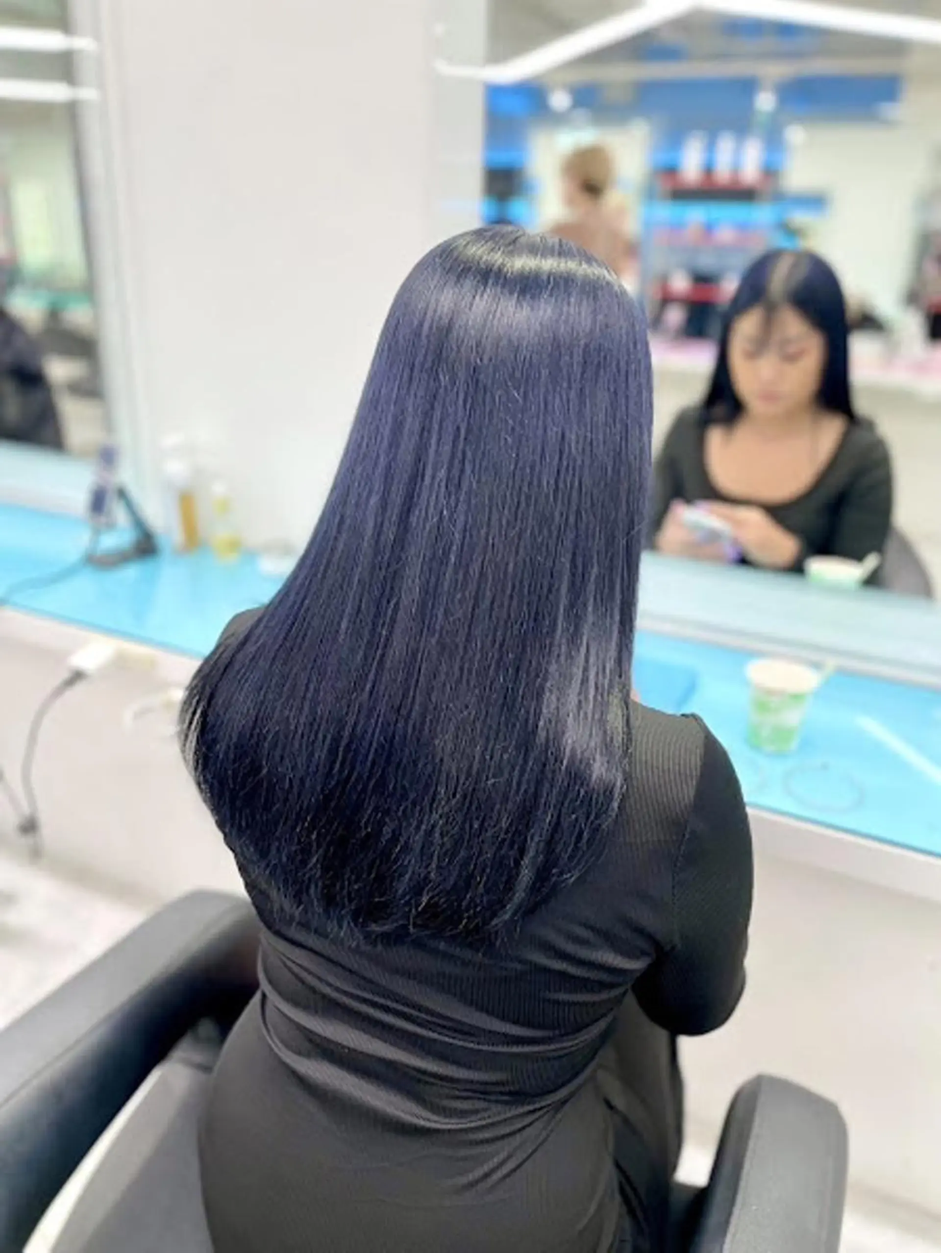 カラー 🪞SHE池袋 Official🪞のヘアスタイル