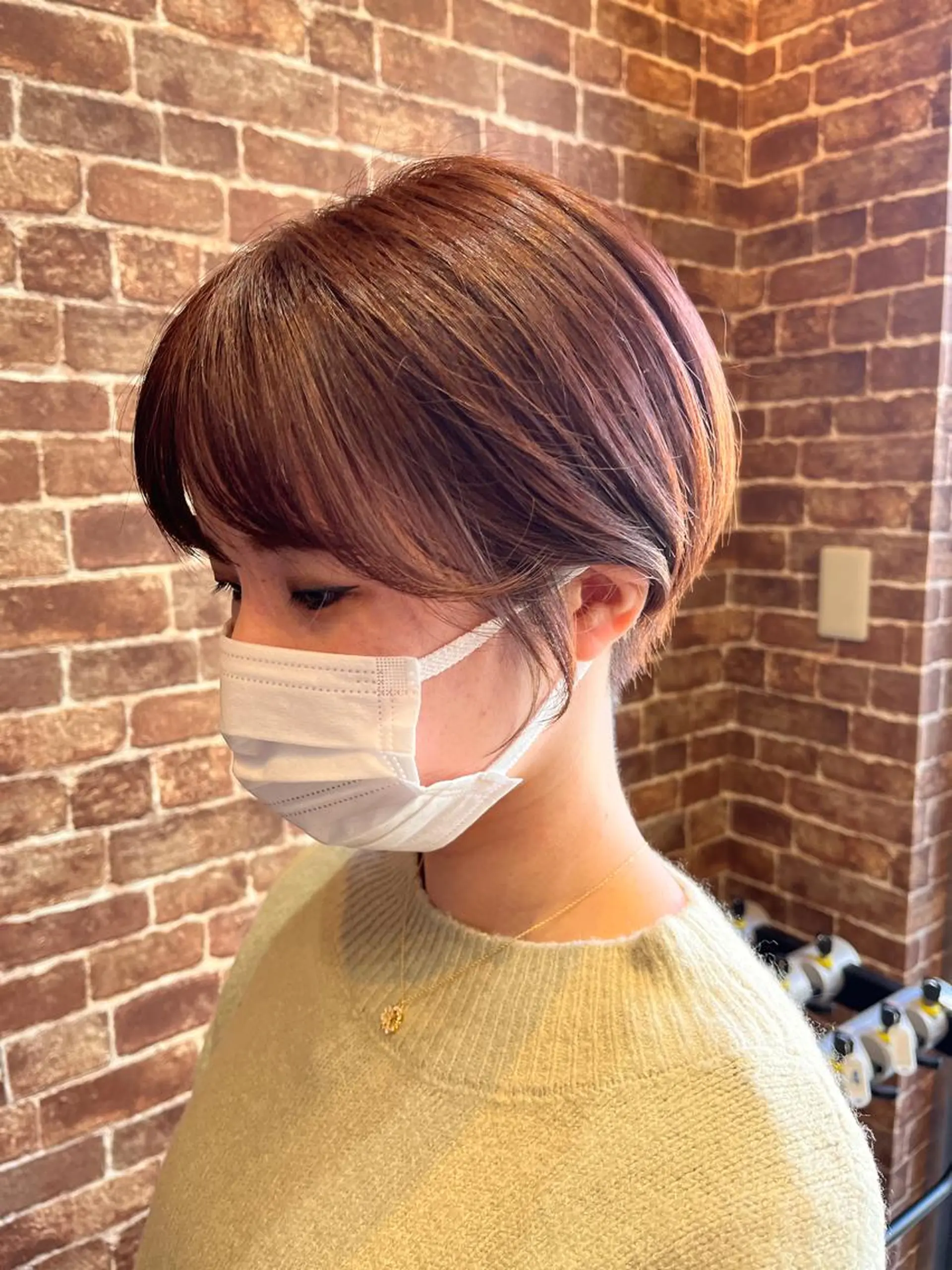 ミディアム カラー パーマ ヘアアレンジ メンズ キッズ ネイル マツエク・マツパ アイブロウ メンズブリーチ メンズハイライト メンズインナーカラー メンズ韓国風 ブリーチ カット 久木原 ゆりのヘアスタイル