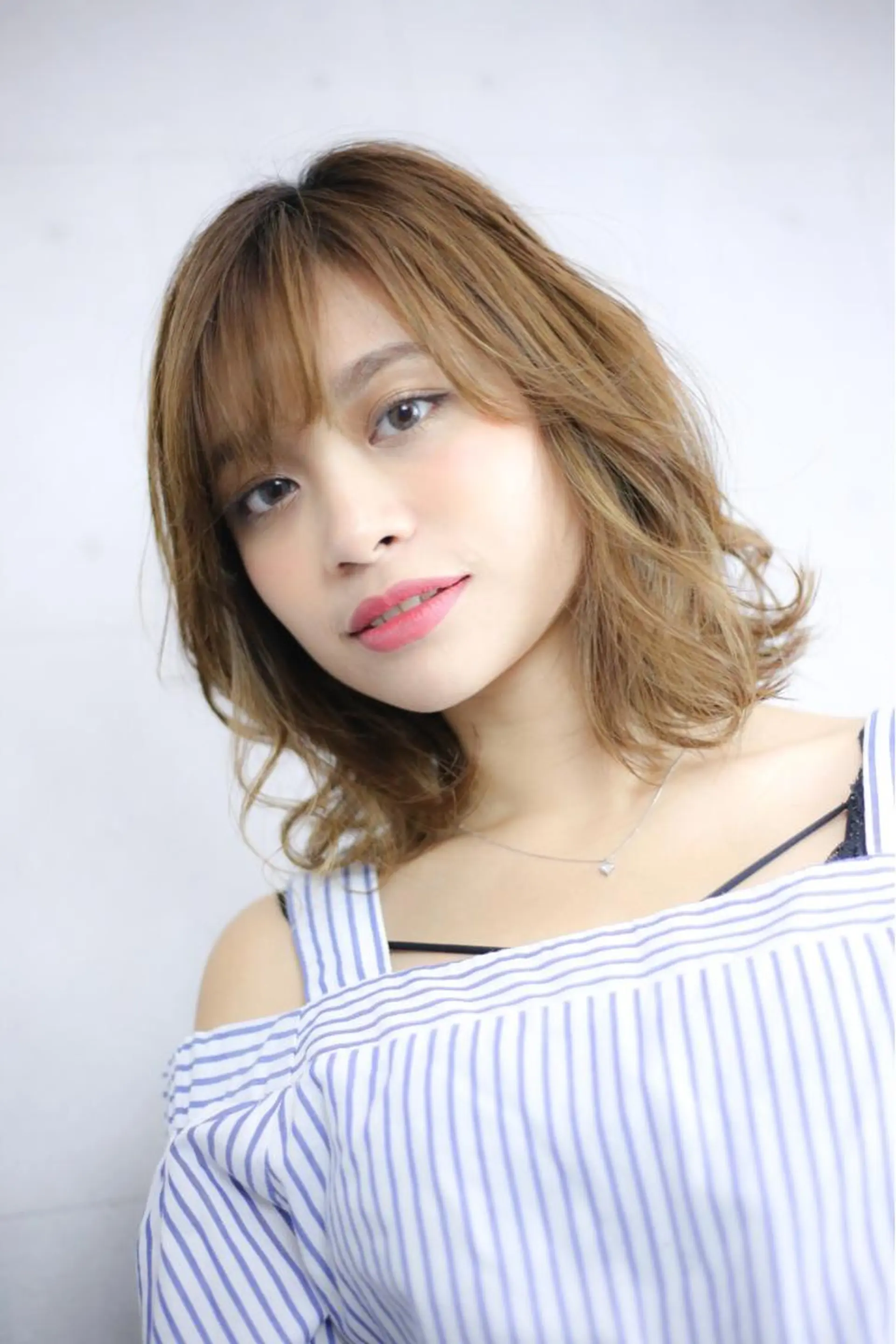 ミディアム ショートボブ ボブ 髪質改善 韓国風ヘア シースルーバング 👑👑👑👑工藤 敬👑👑👑👑のヘアスタイル