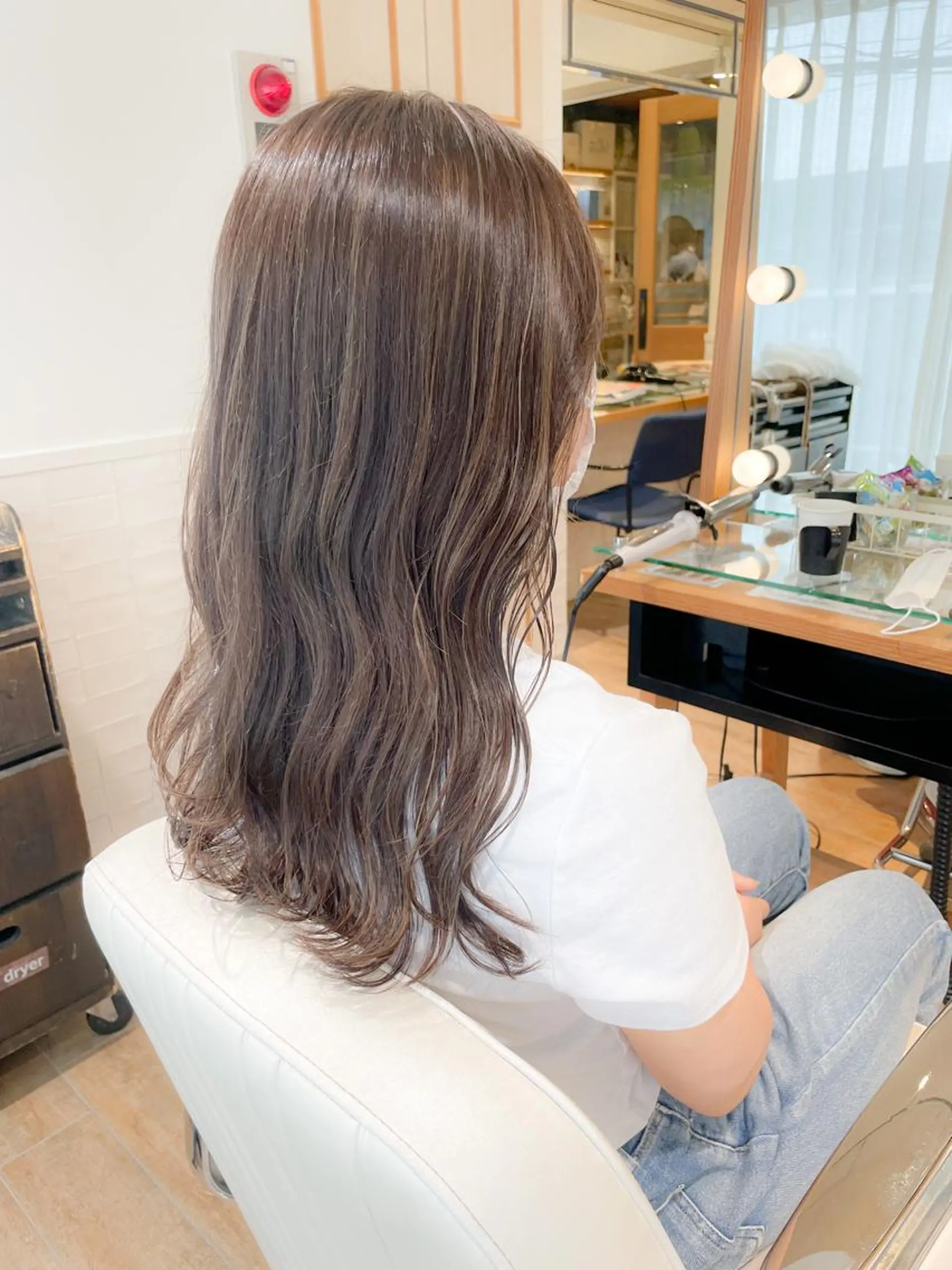 セミロング カラー 透明感カラー ハイライトカラー ハイライト ヘアカラー トリートメント ヘッドスパ ✨カラー支持No.1 🧸ワキ カナコ🧸のヘアスタイル