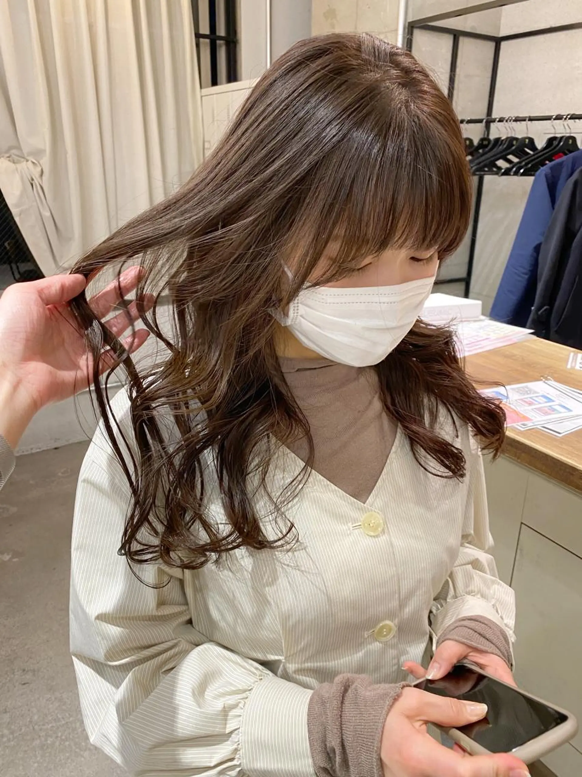 ロング カラー ブリーチ ブリーチなしカラー & Graph. 立川🥣🌿のヘアスタイル