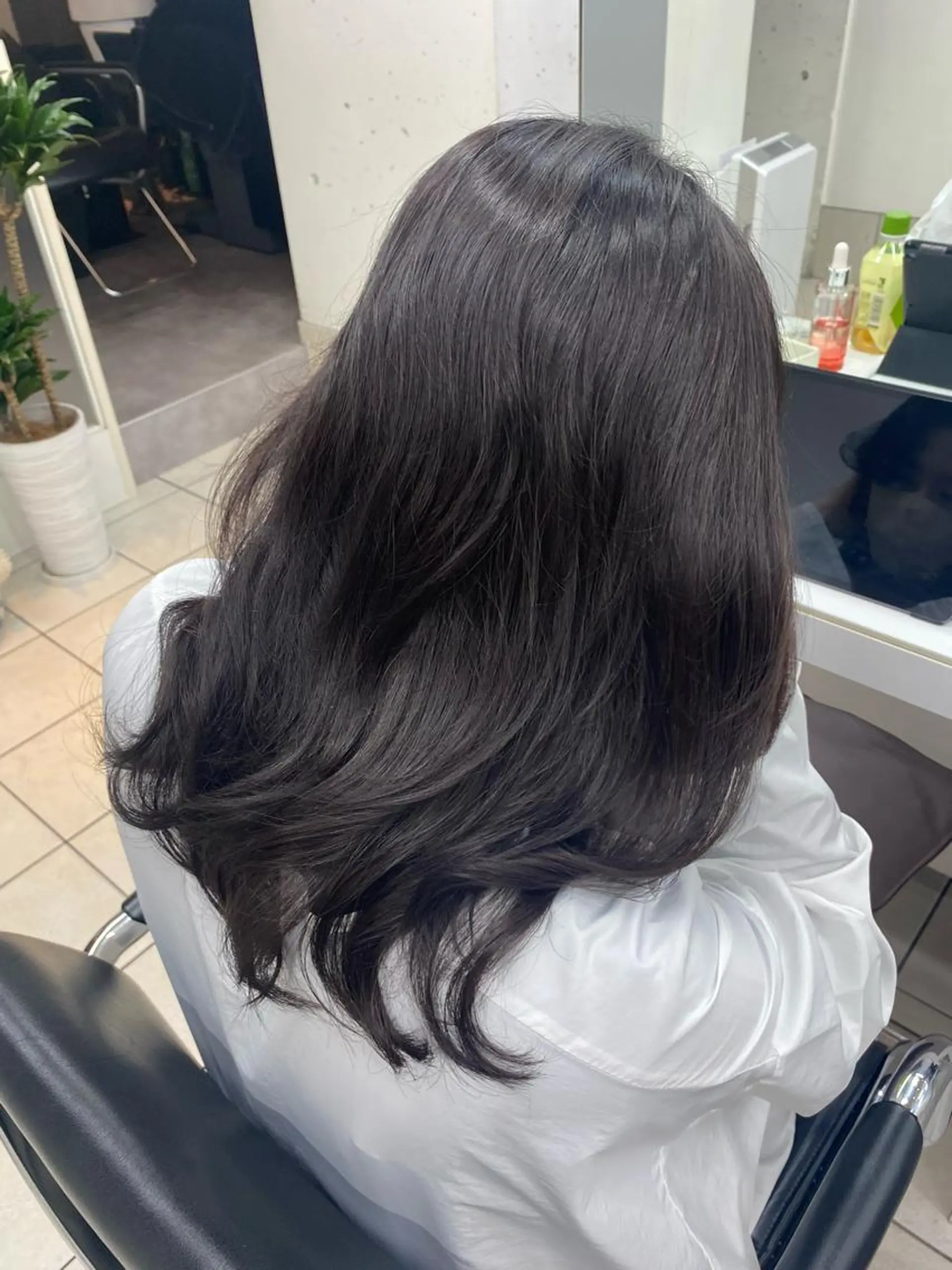 ロング パーマ 星野 菜月のヘアスタイル