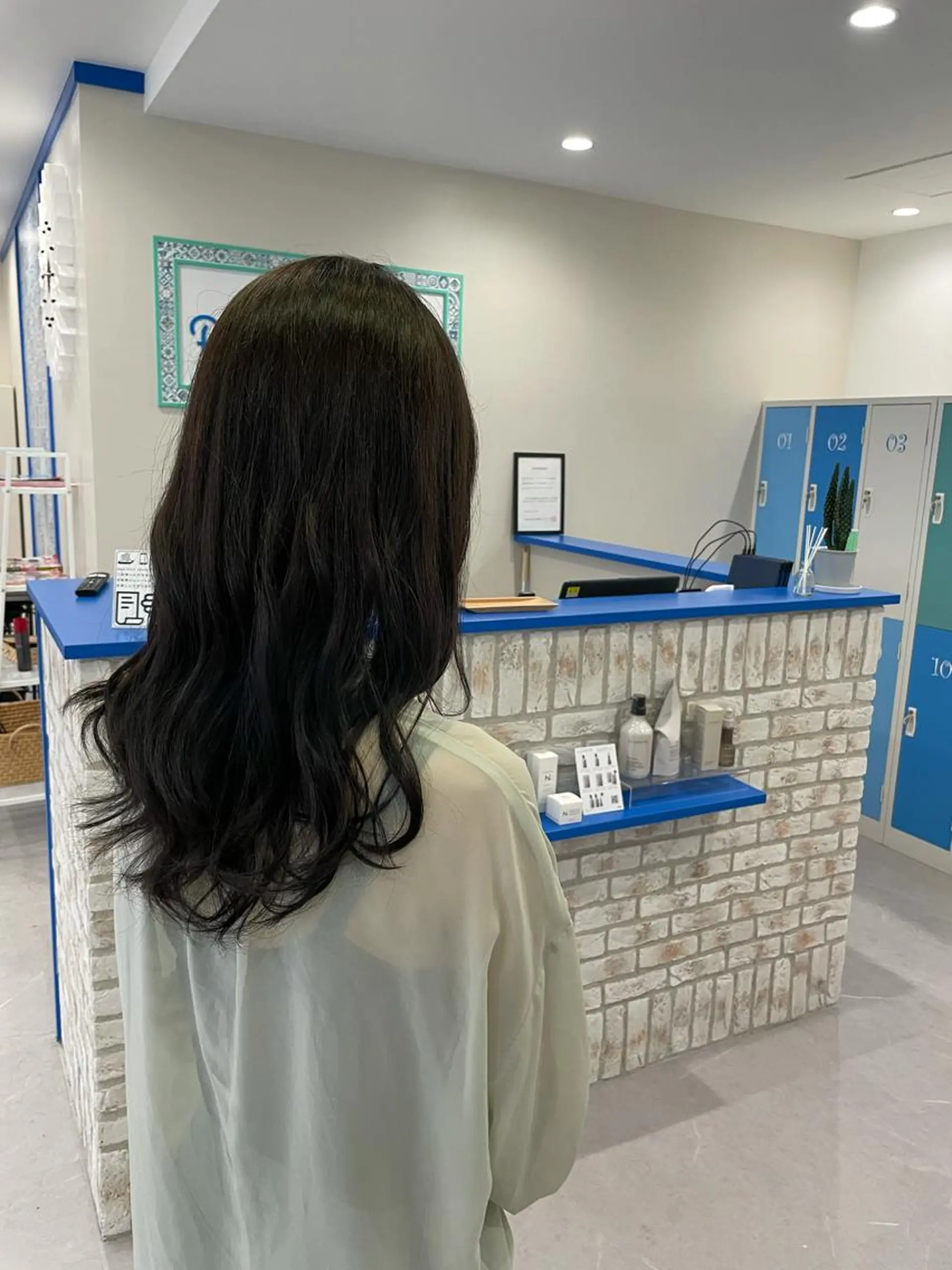 ロング アッシュ カット ヘアカラー トリートメント 松本 翔吾のヘアスタイル