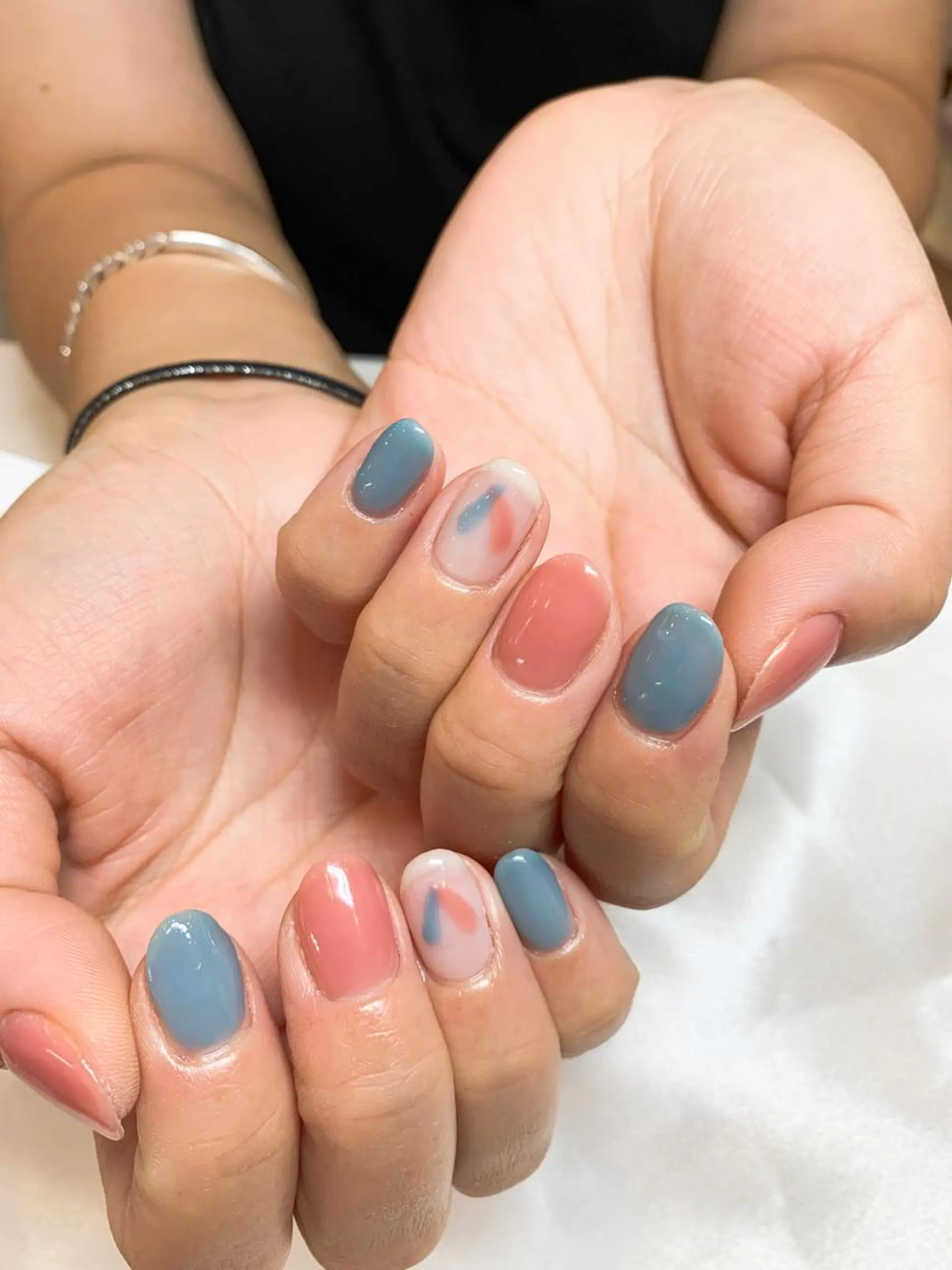 ネイル Ui_Amor (パラジェル)のネイルデザイン