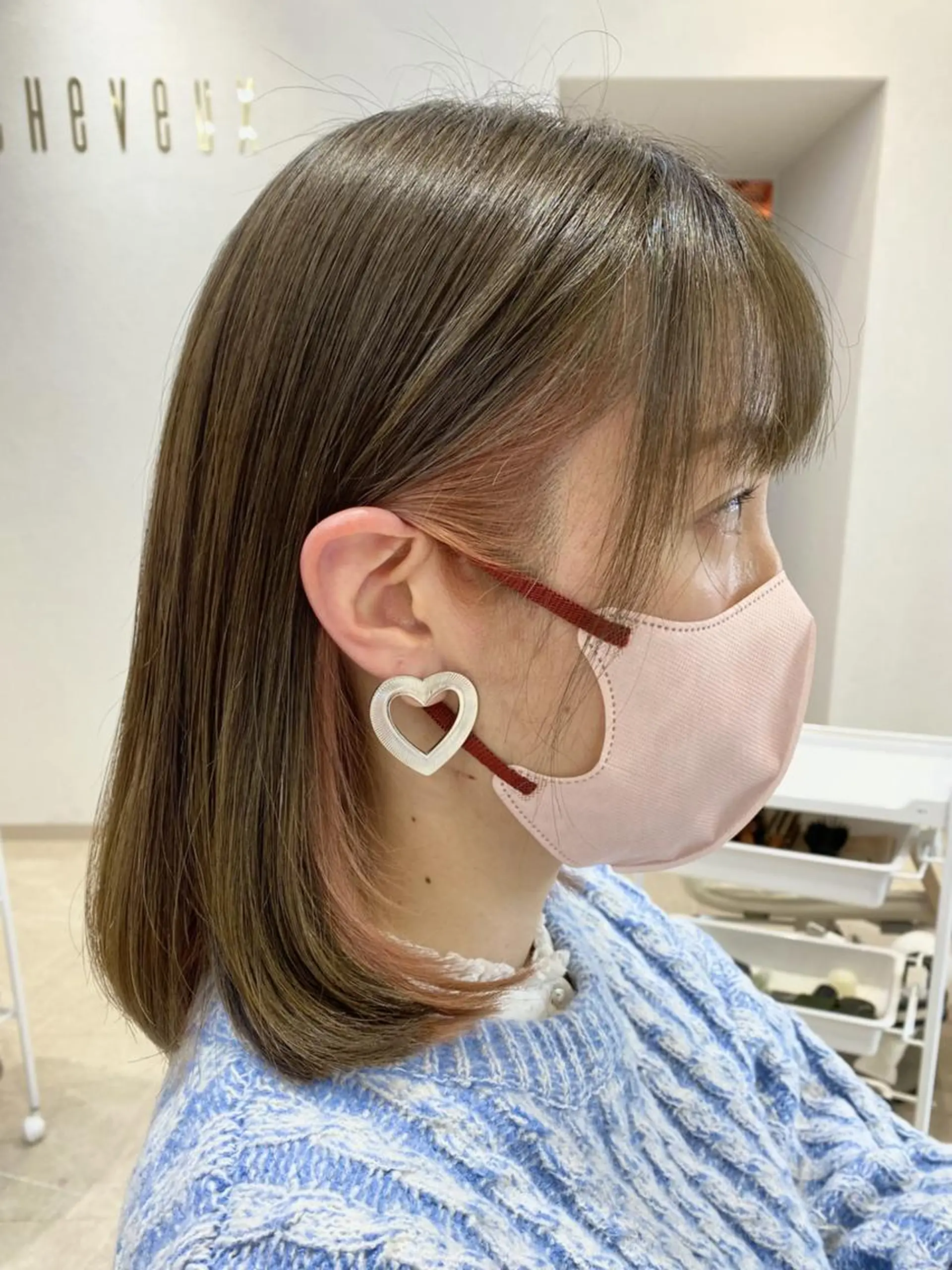 ミディアム カラー 透明感カラー 田中 有乃のヘアスタイル