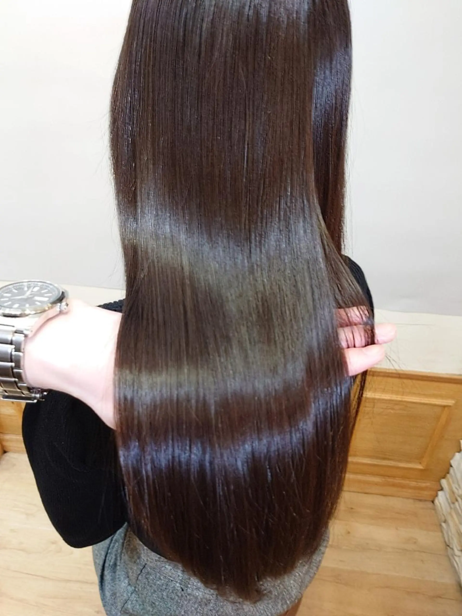 ロング 艶髪／透け感カラー ／ＲＹＯのヘアスタイル