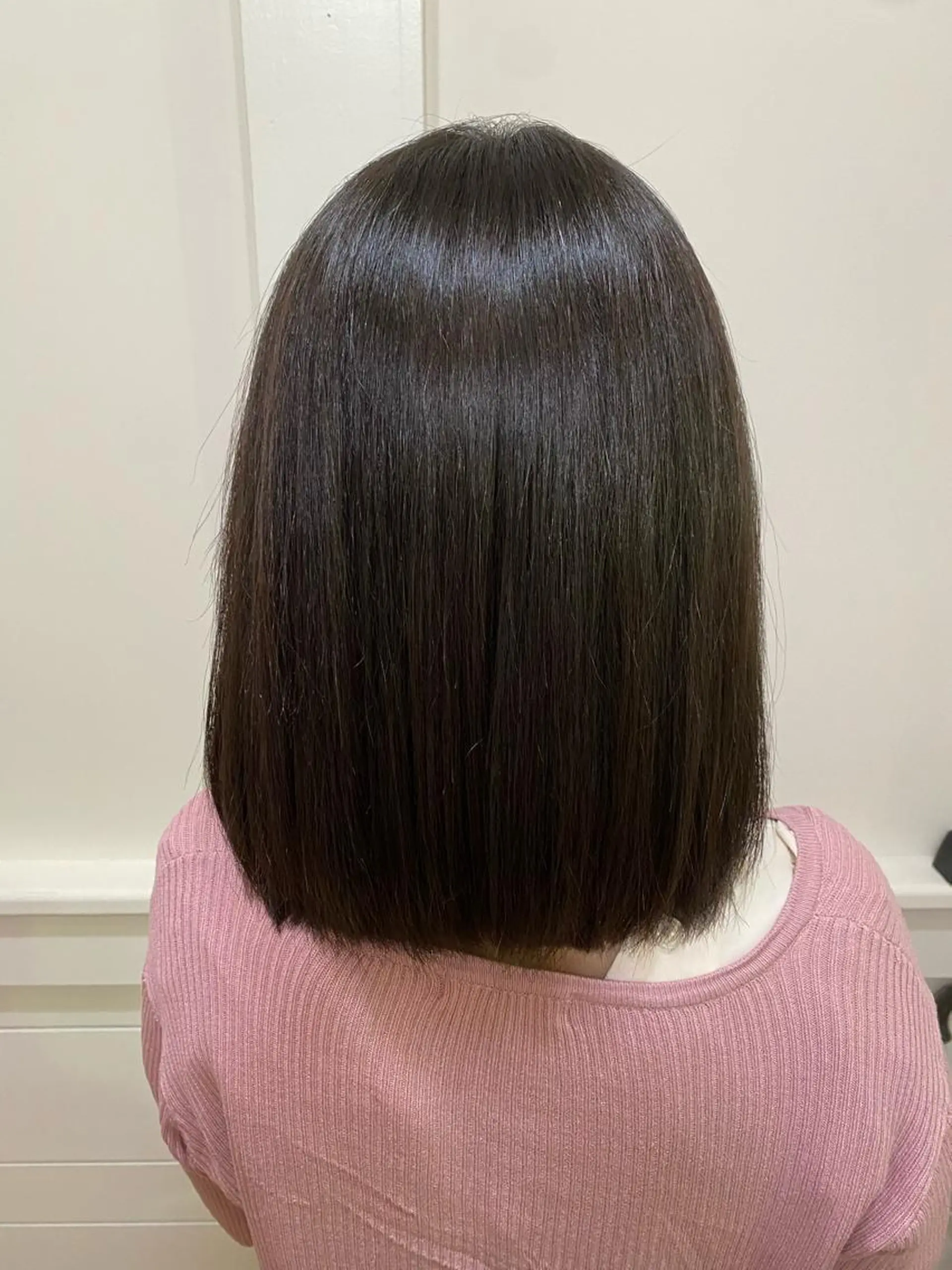 ミディアム パーマ ストレートパーマ 長芝 遥香のヘアスタイル