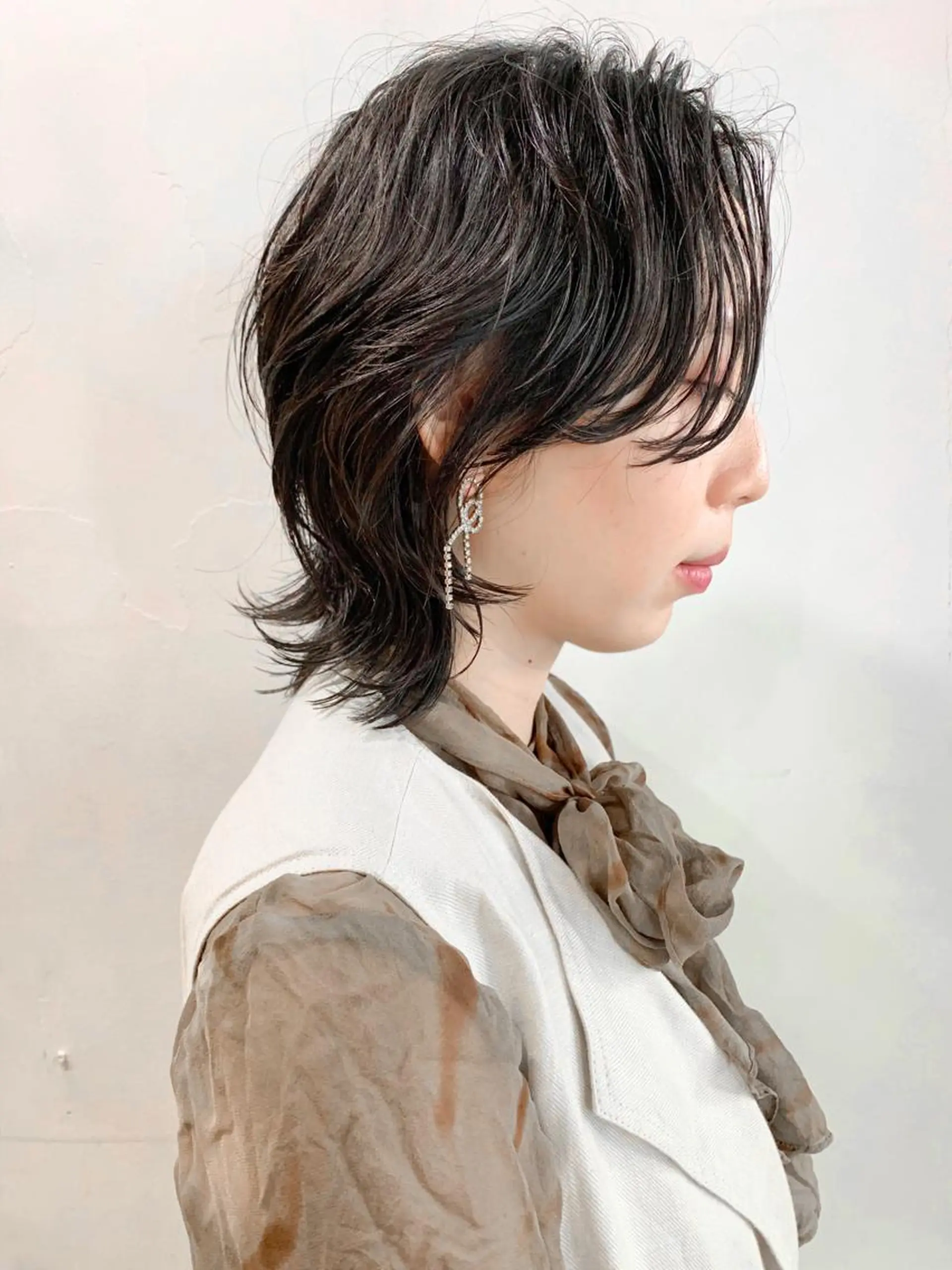 ミディアム ショート・ボブ ・ウルフ✂︎IMAIのヘアスタイル