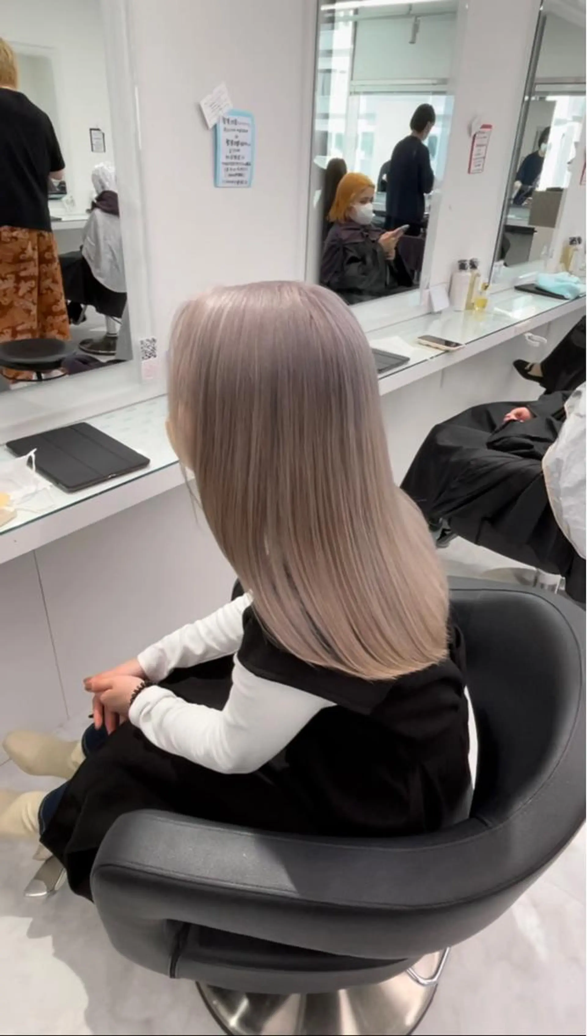 ロング カラー ヘアカラー トリートメント ヘッドスパ ヘアセット ハイトーン艶カラー 🤍ゆうひのヘアスタイル