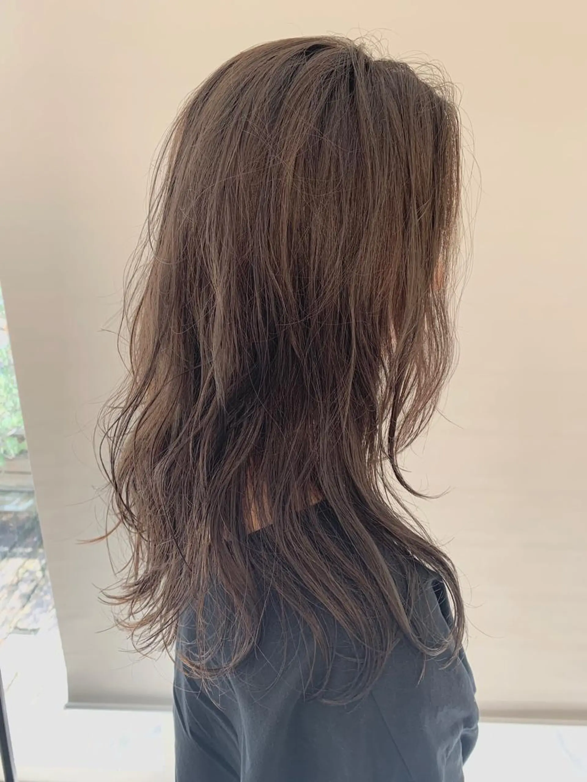 セミロング カラー パーマ ヘアアレンジ 加藤 綾華のヘアスタイル