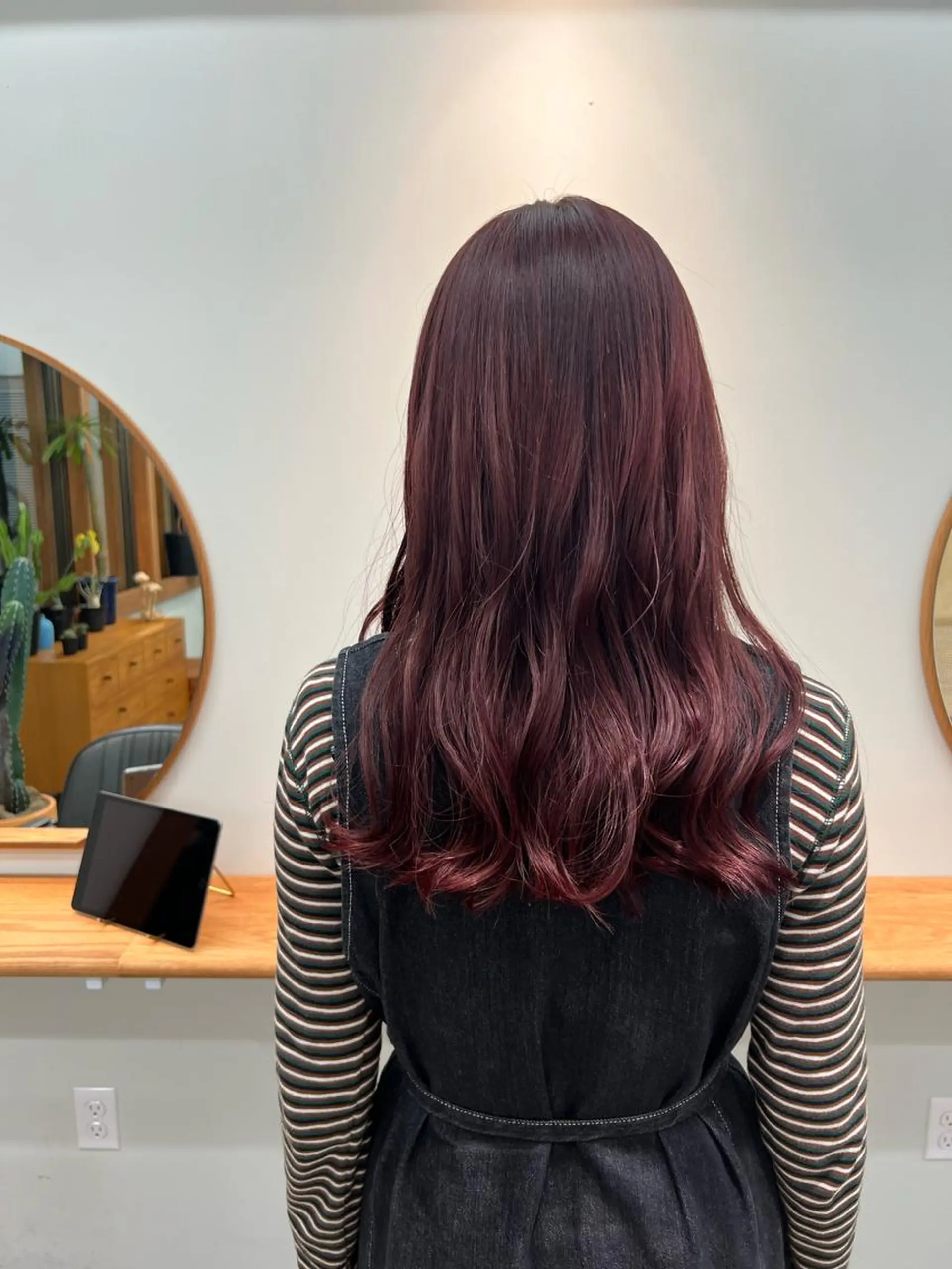 カラー aiko【艶カラー ・ミニモ年内で終了】のヘアスタイル