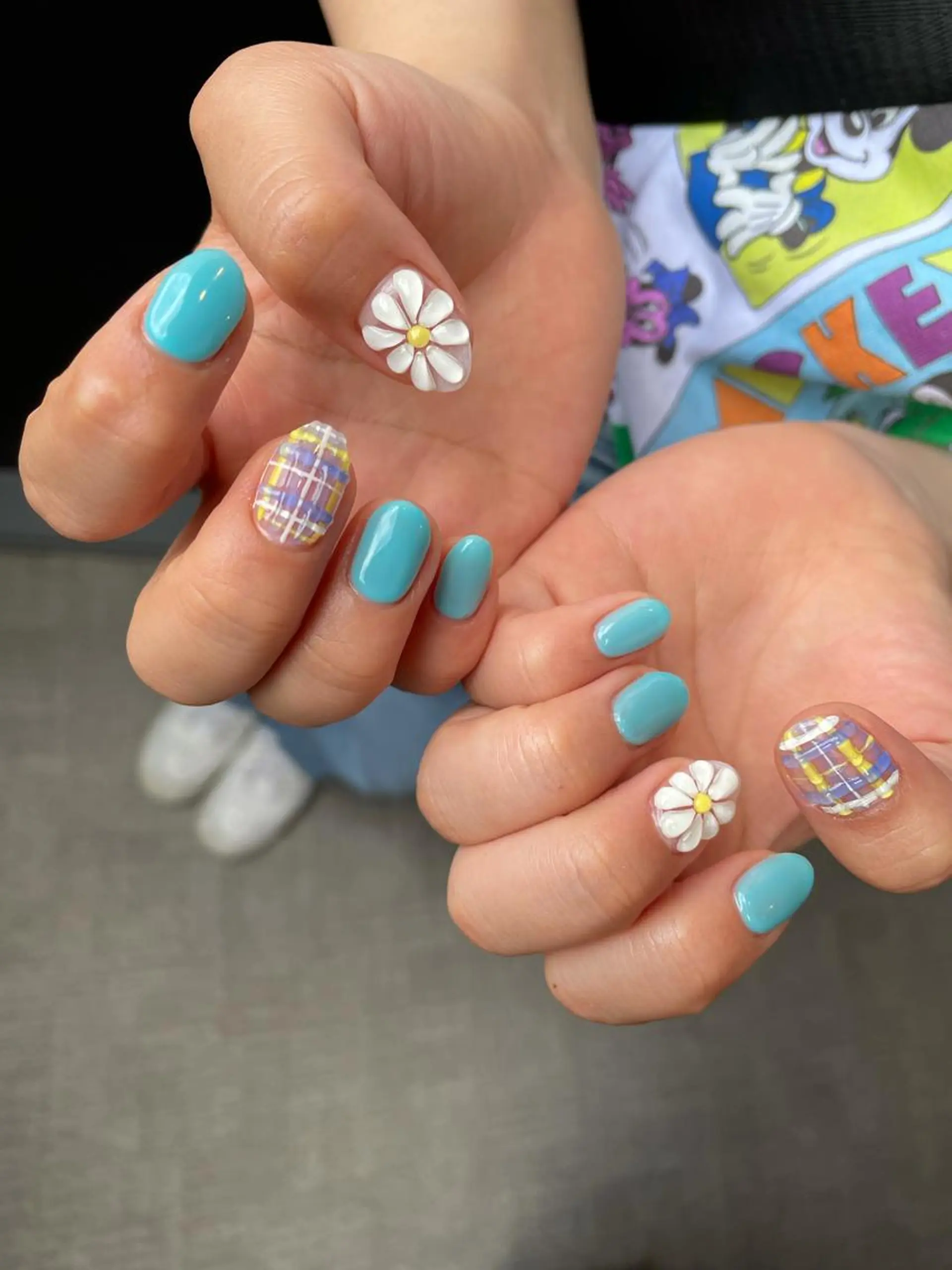 カラー ヘアアレンジ メンズ キッズ ネイル マツエク・マツパ 福田 加奈のネイルデザイン