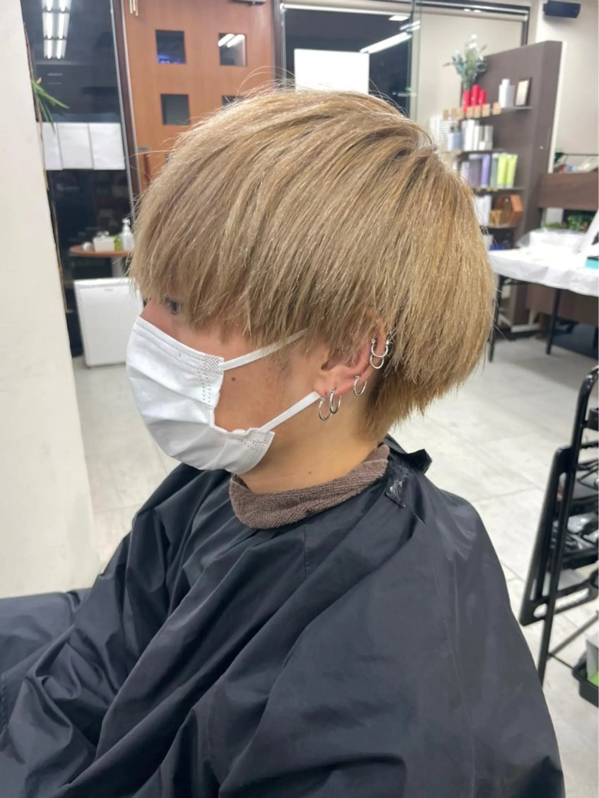 ショート カラー ベージュカラー ミルクティーベージュ 町田縮毛矯正/ 髪質改善/美髪特化のヘアスタイル