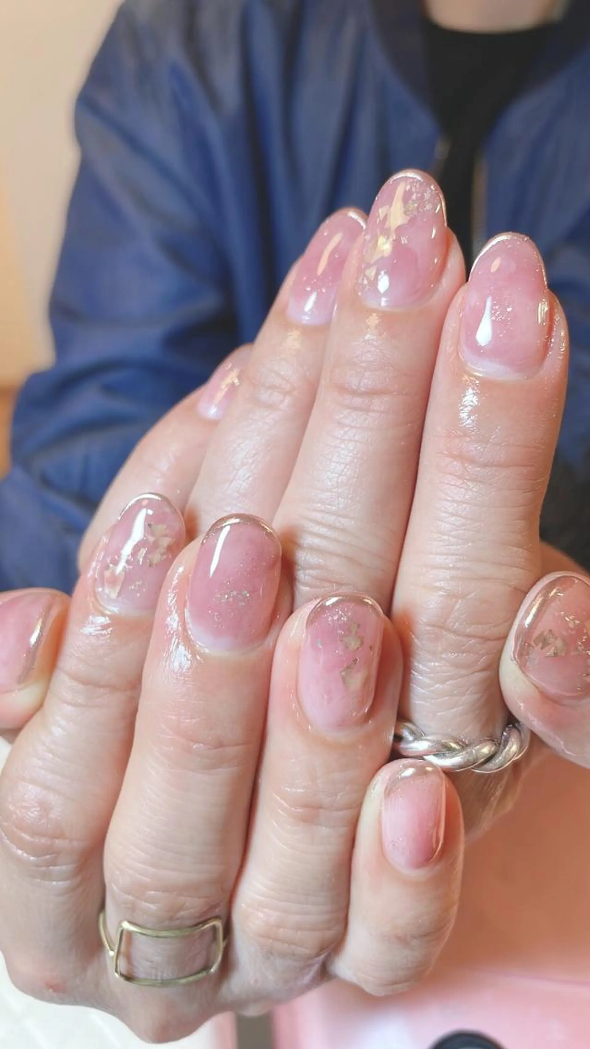 ネイル ハンドネイル emi ...の眉毛・アイブロウイメージ