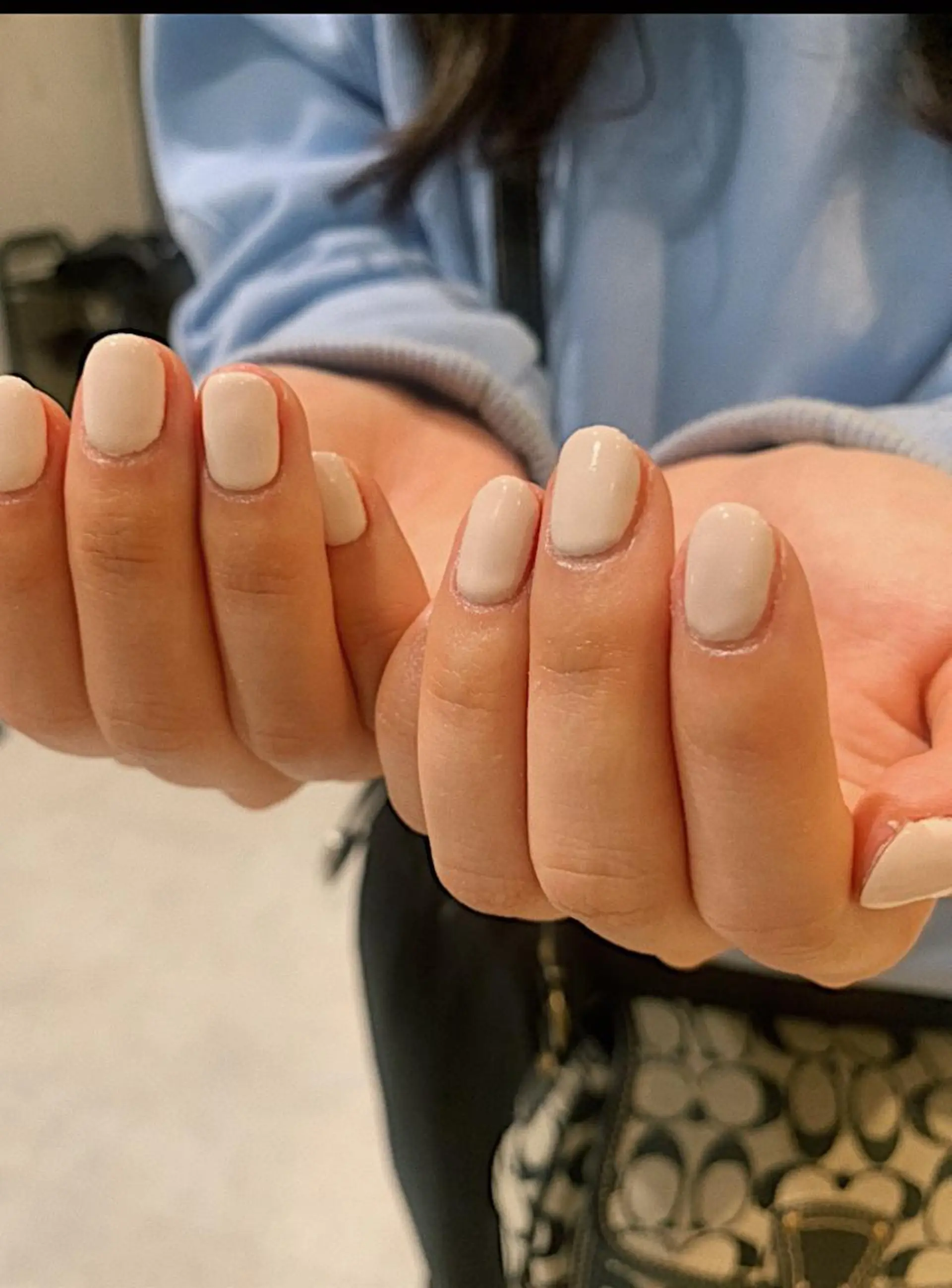 ネイル RISAKO 艶髪モテヘア🎀府中のヘアスタイル