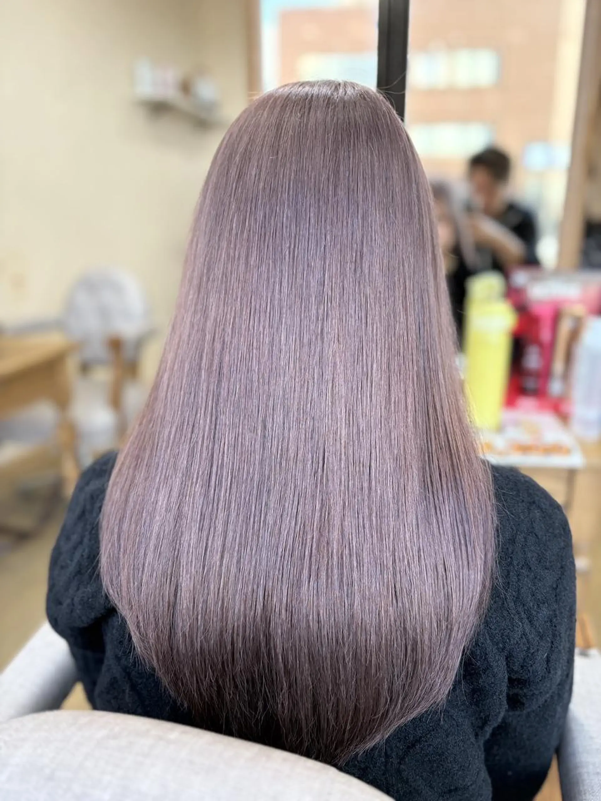ロング Mirashy 成田のヘアスタイル
