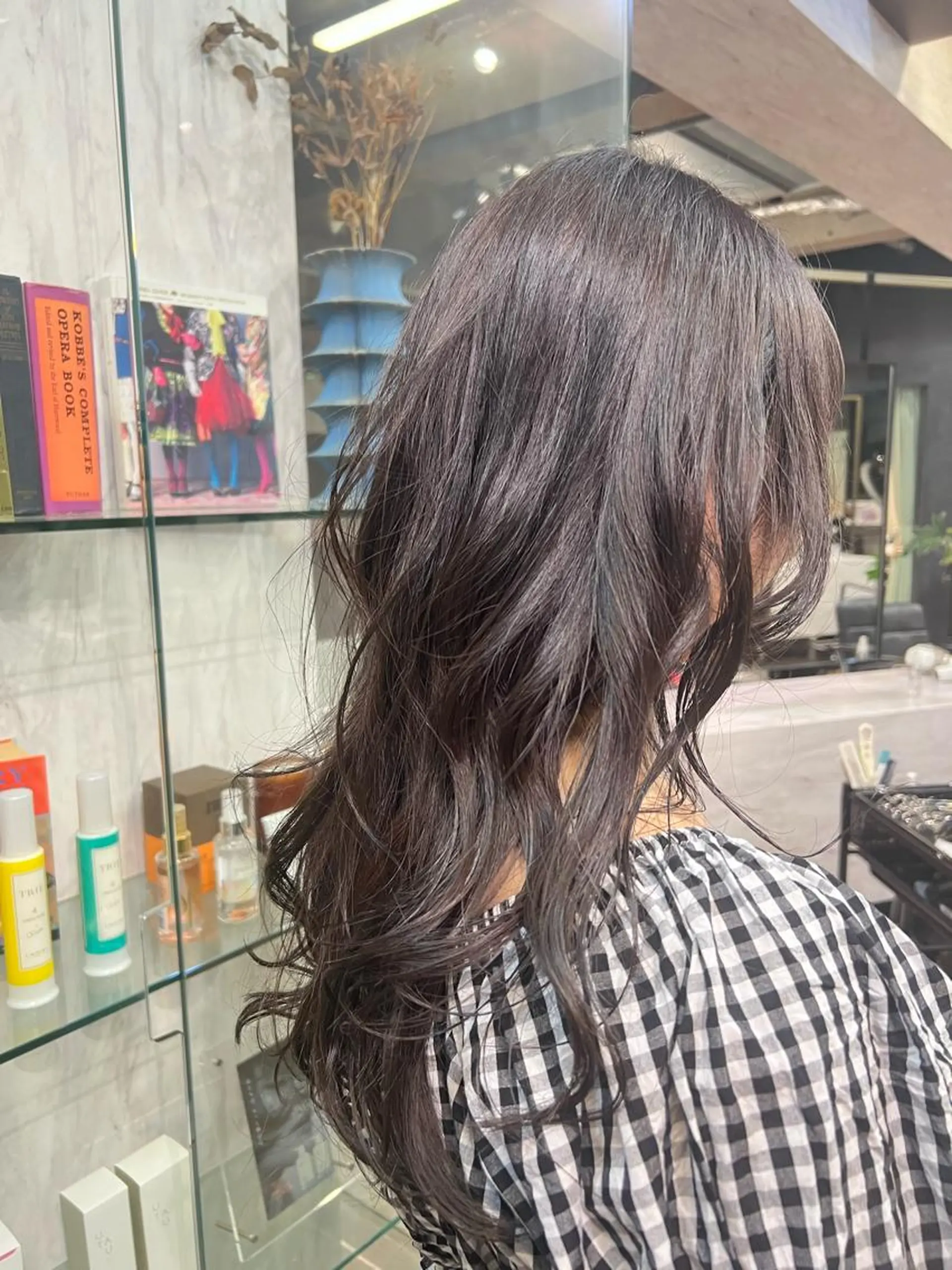 カラー グレージュ ラベンダーカラー ラベンダーグレージュ ラベンダーグレー ヘアカラー 松井美樹/似合わせ ガーリー・韓国のヘアスタイル