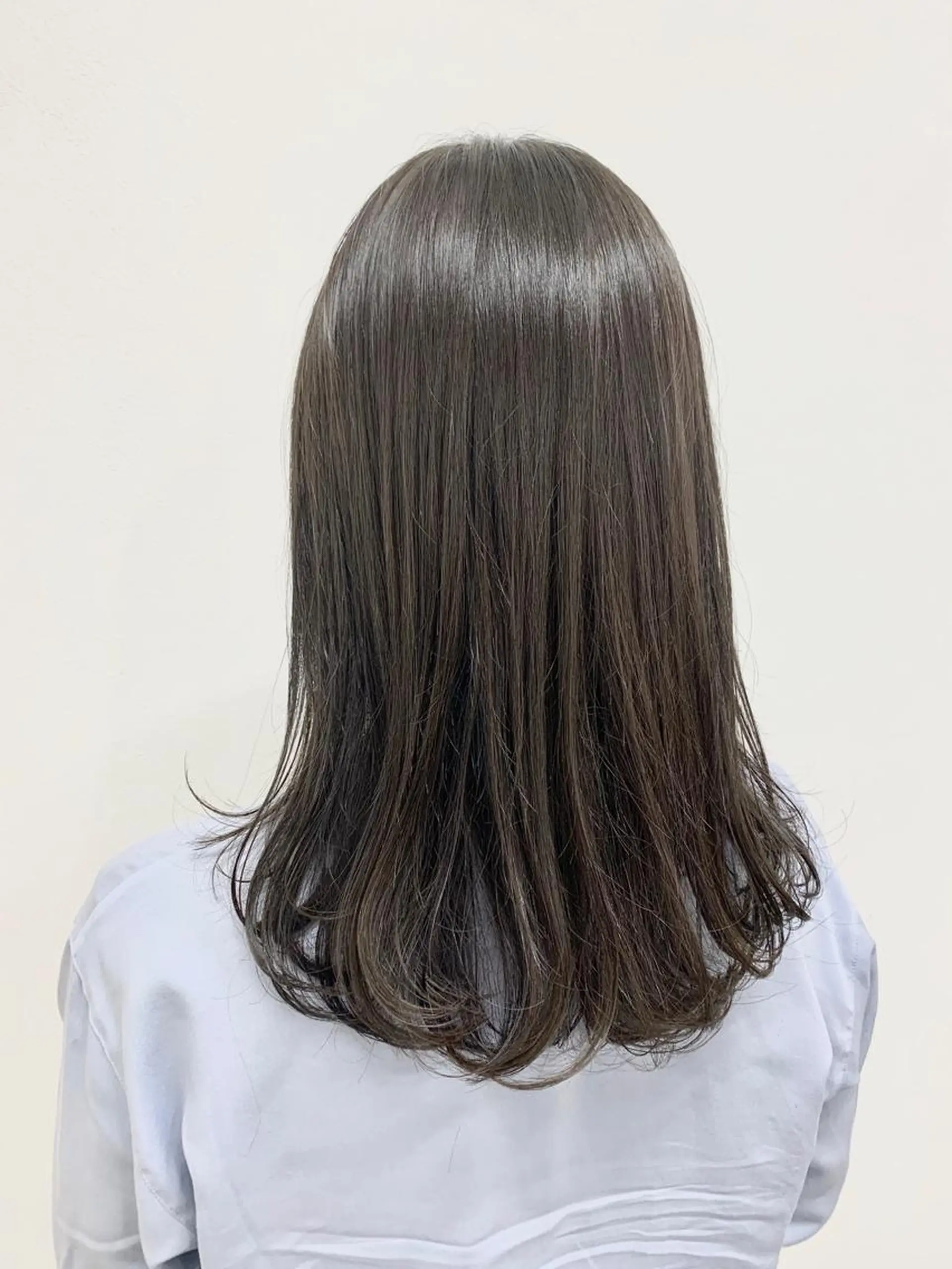 ミディアム カラー 肌に馴染むカラー 梅田・増田のヘアスタイル
