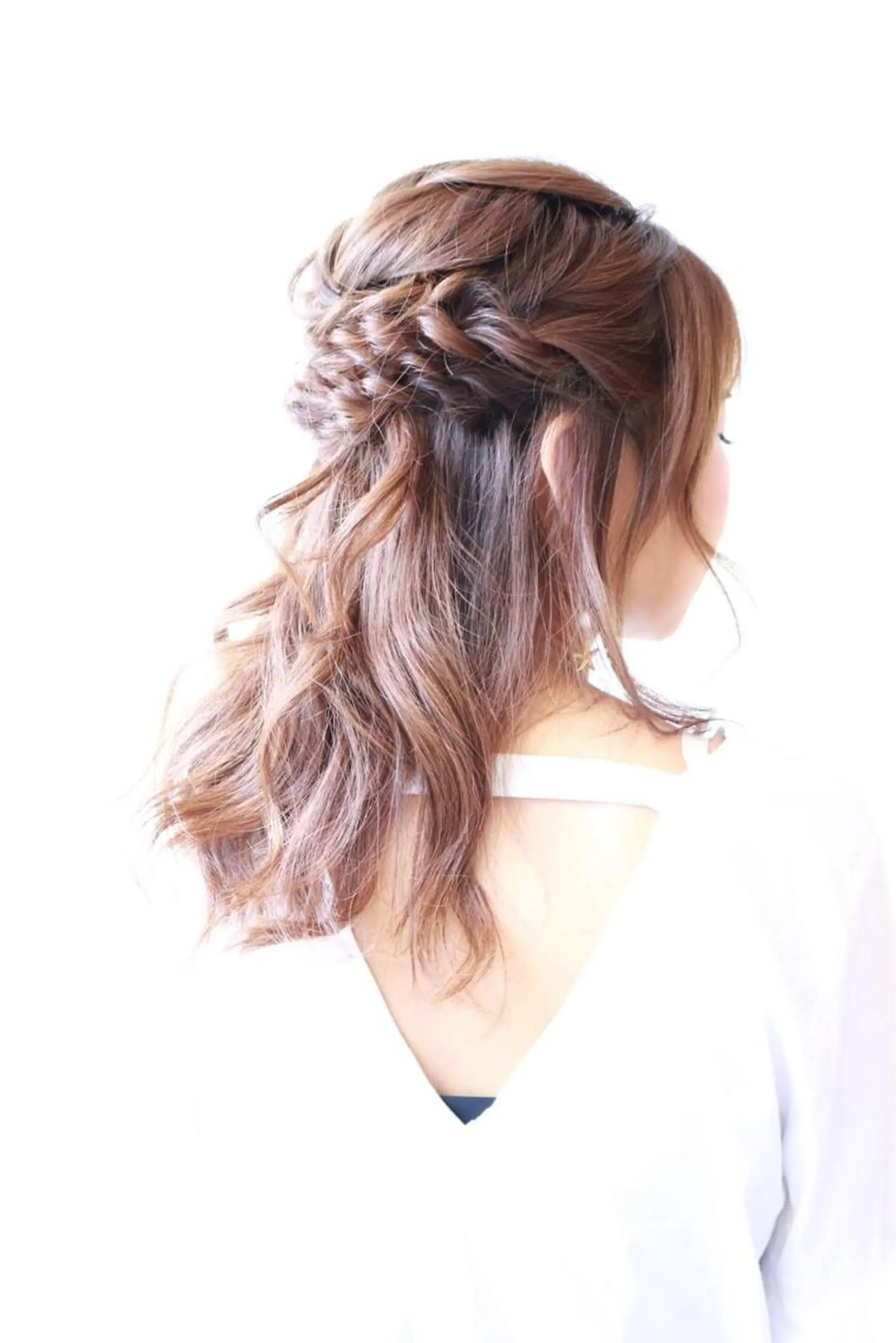 ミディアム chie 。のヘアスタイル