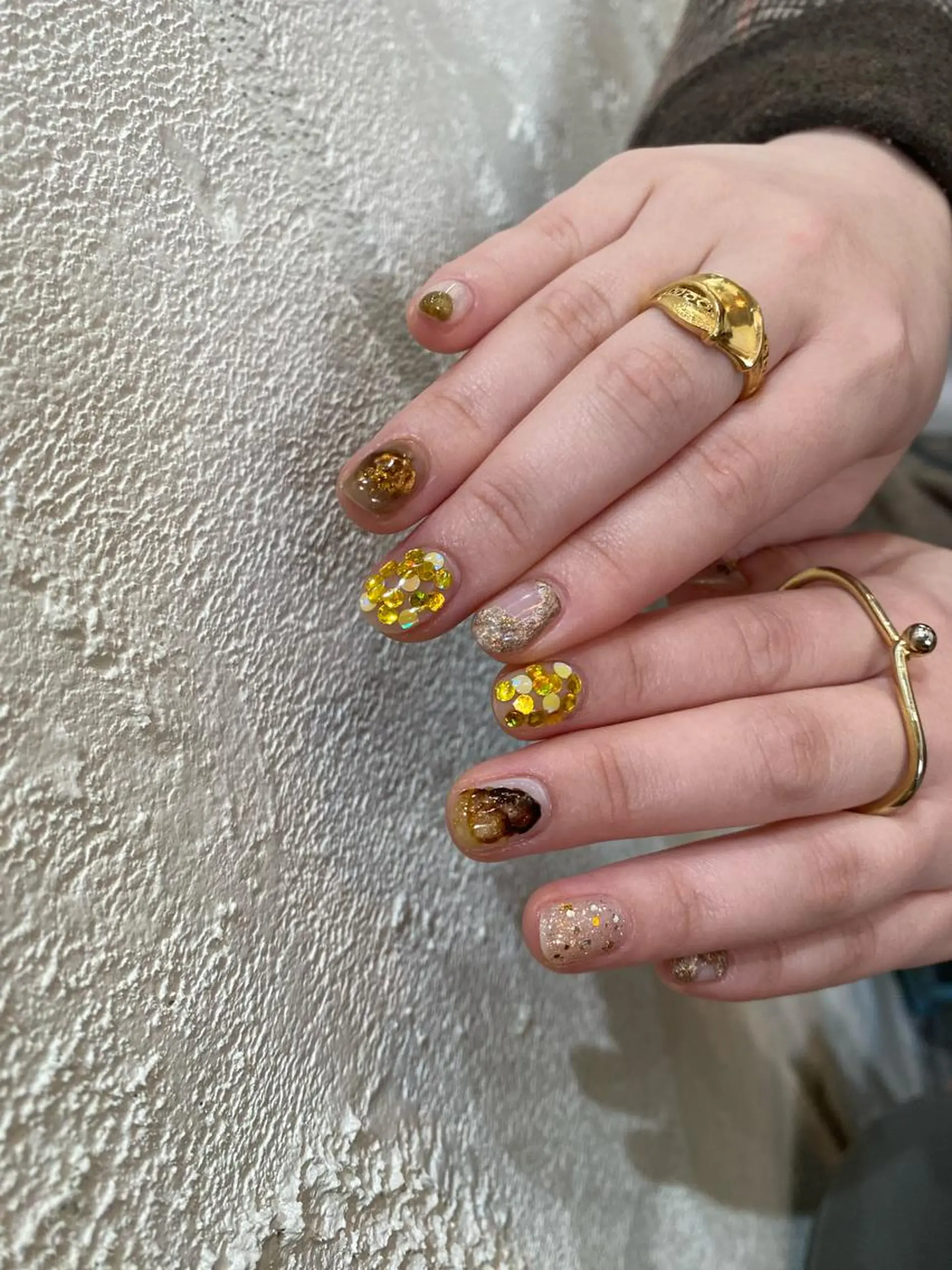 ネイル ゴールド ハンドネイル 栗林 実莉のネイルデザイン