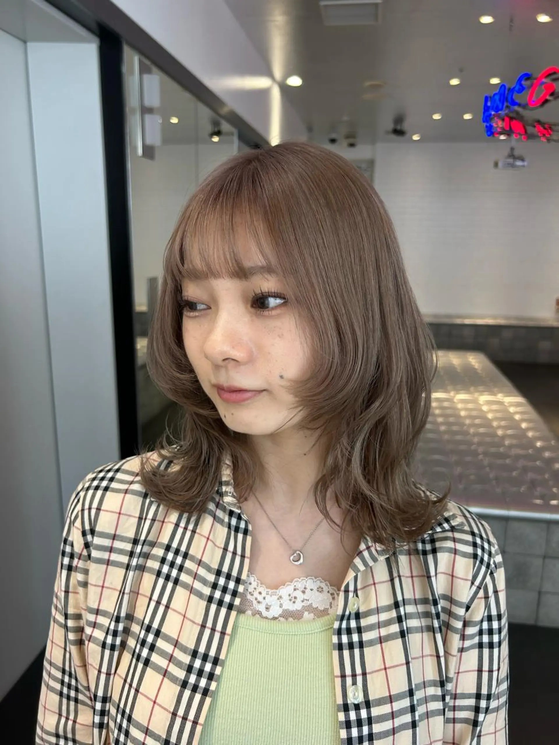 ミディアム ミディアムパーマ ボブ 外国人風カラー 髪質改善 レイヤーカット MiRI💜地毛級 エクステ✖似合わせ技のヘアスタイル