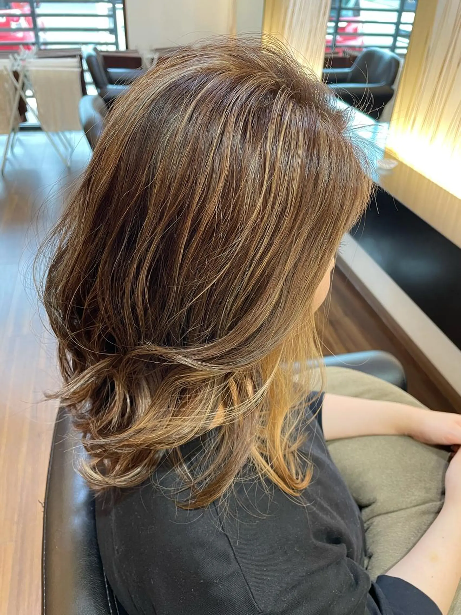 ミディアム カラー カット ヘアカラー miho 🌼🌼🌼のヘアスタイル