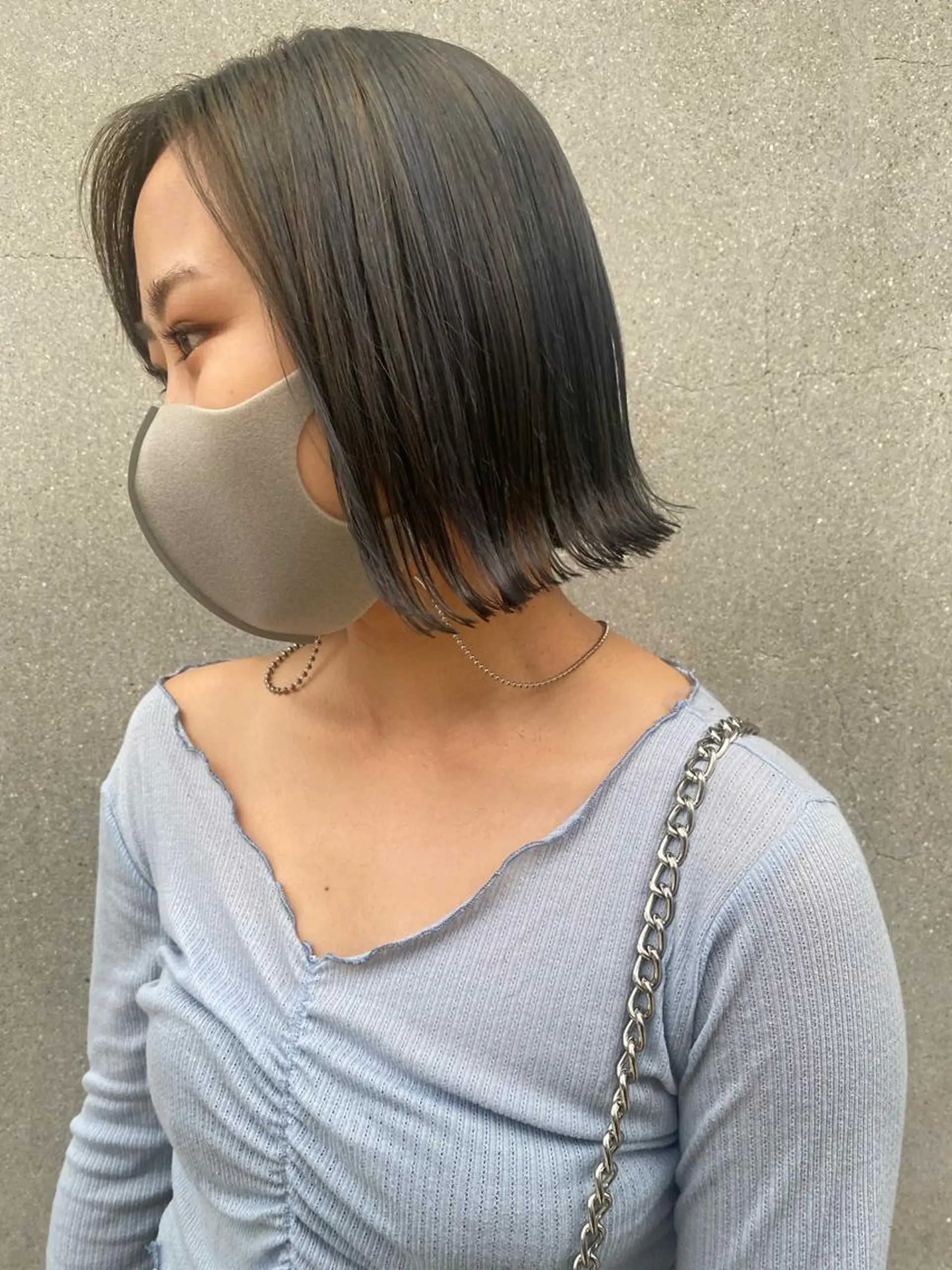 カラー グレージュ オリーブグレージュ オリーブグレー カット ヘアカラー AYANE 韓国ヘア /レイヤーカットのヘアスタイル