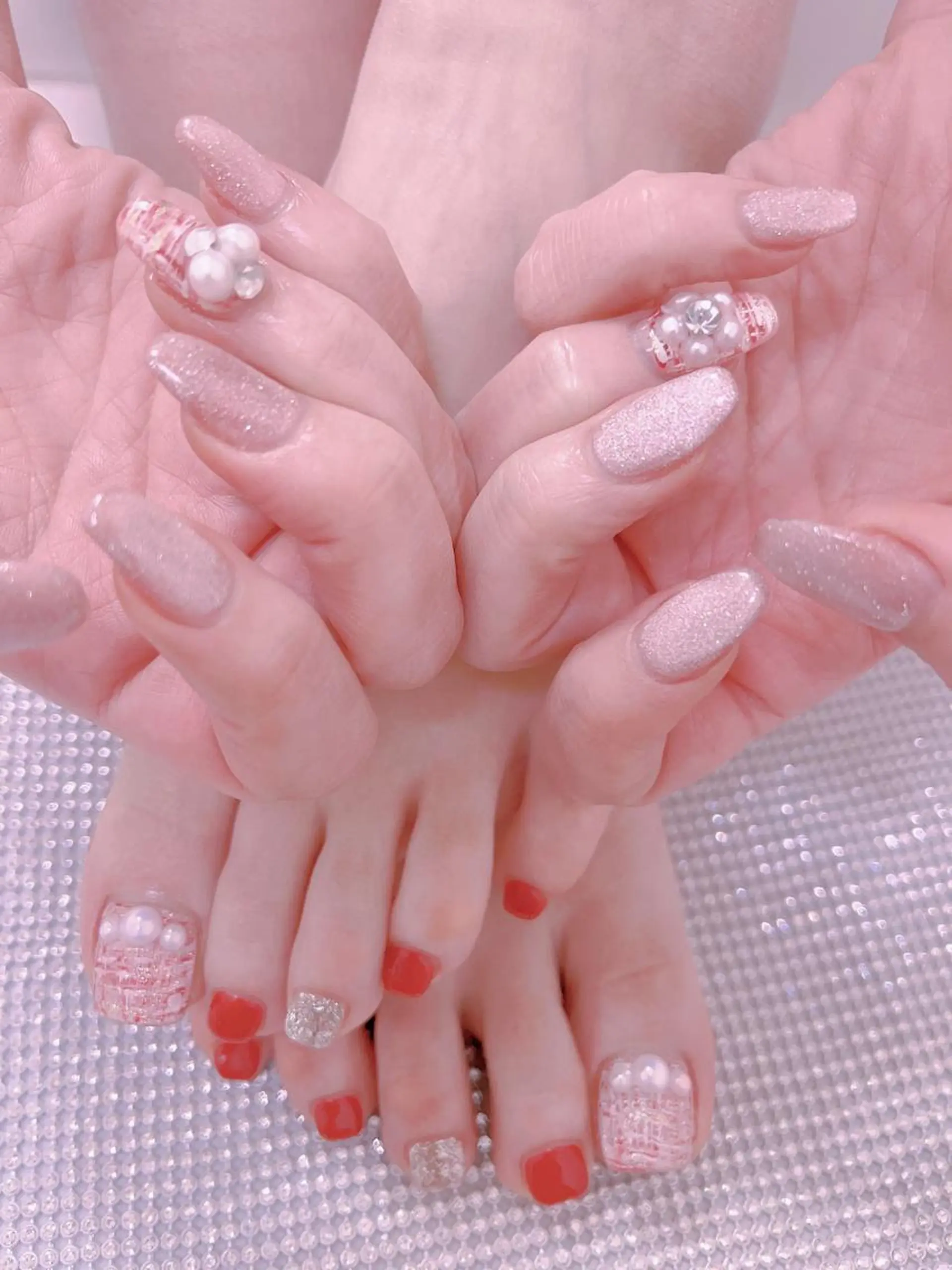 ネイル はぴねす所属・横浜 美夢のネイルデザイン