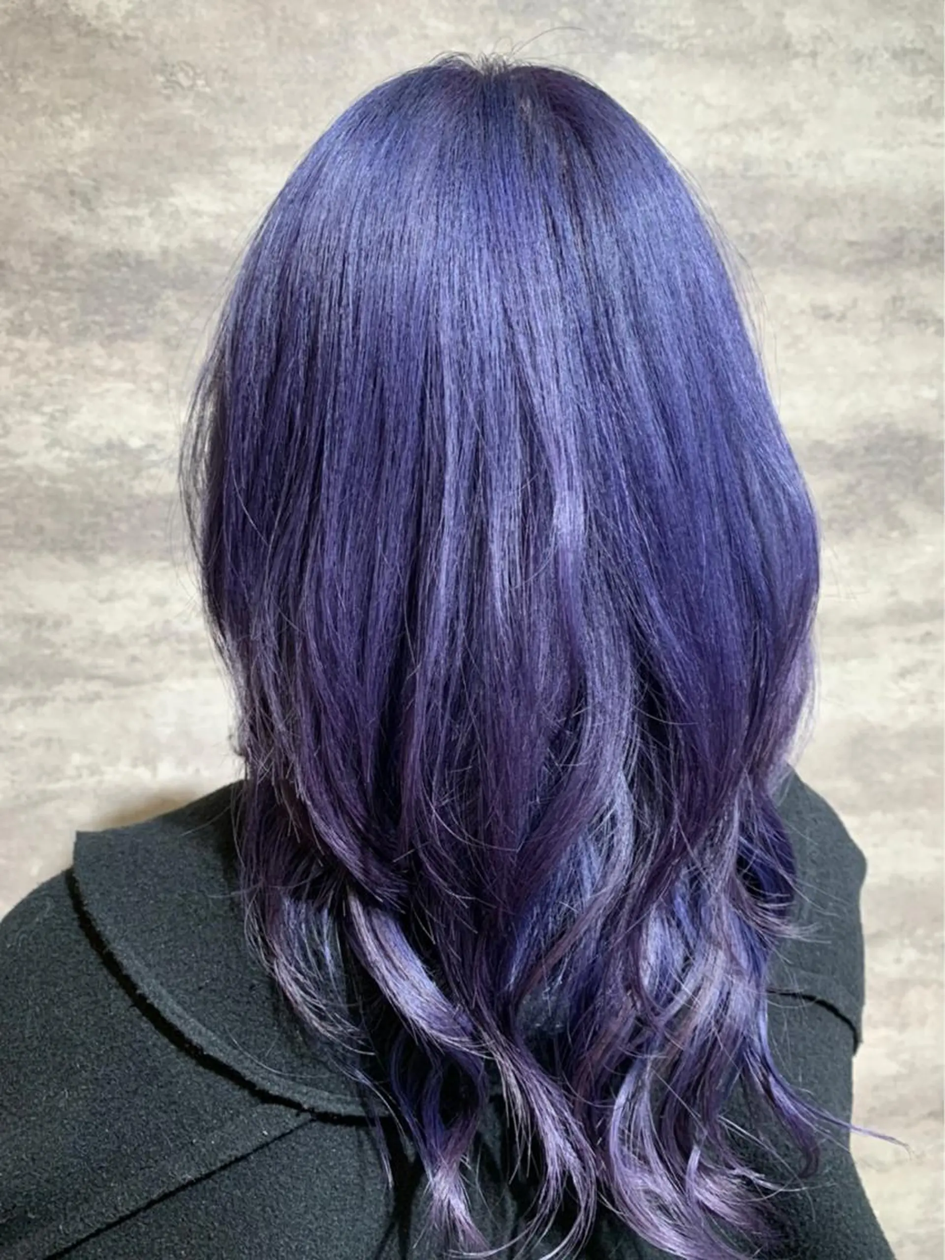 セミロング カラー パープルカラー 🫟Blanco🫟 Color&Careのヘアスタイル