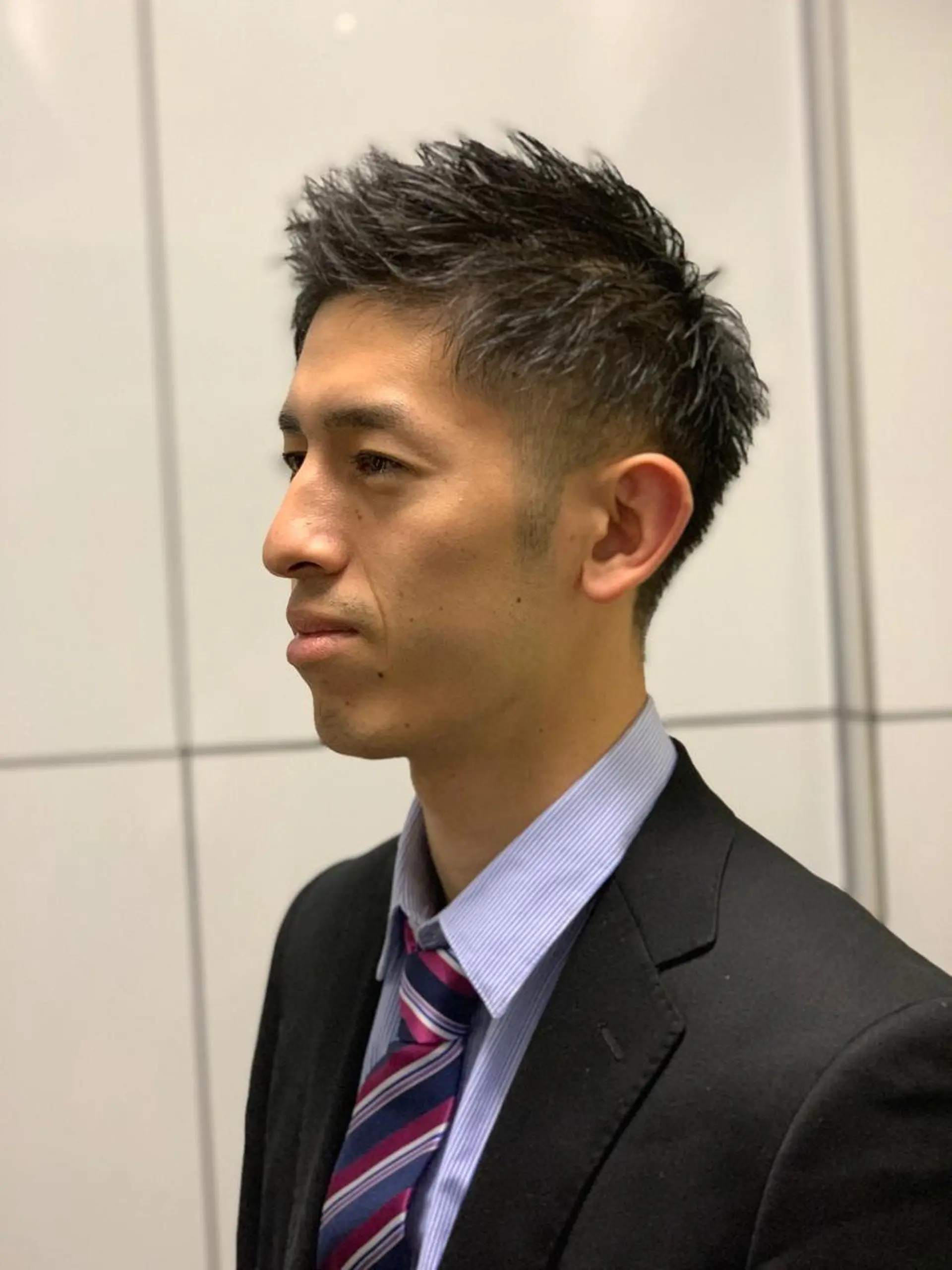 ショート 石川 裕大のヘアスタイル