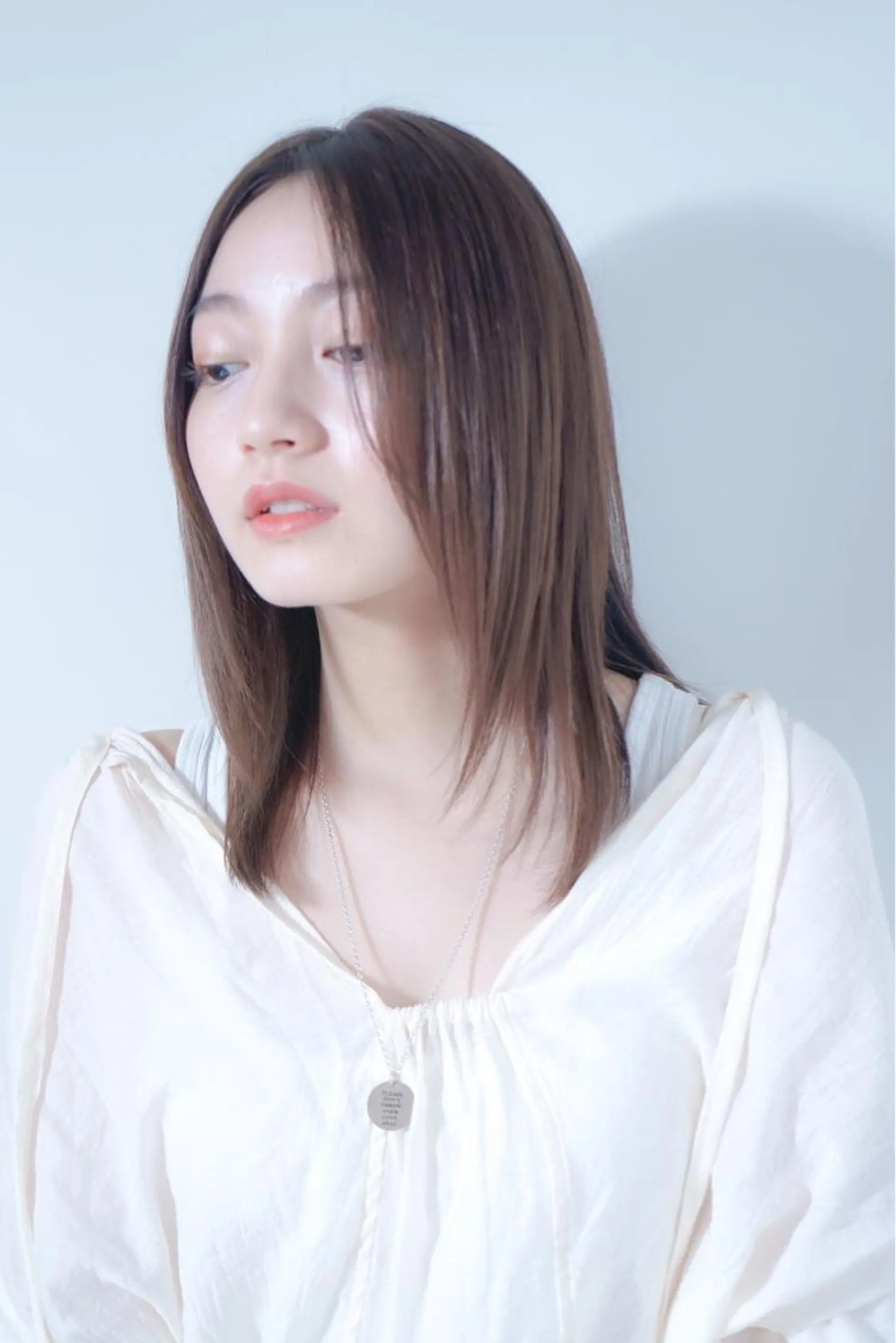 ミディアム Neolive caffのヘアスタイル