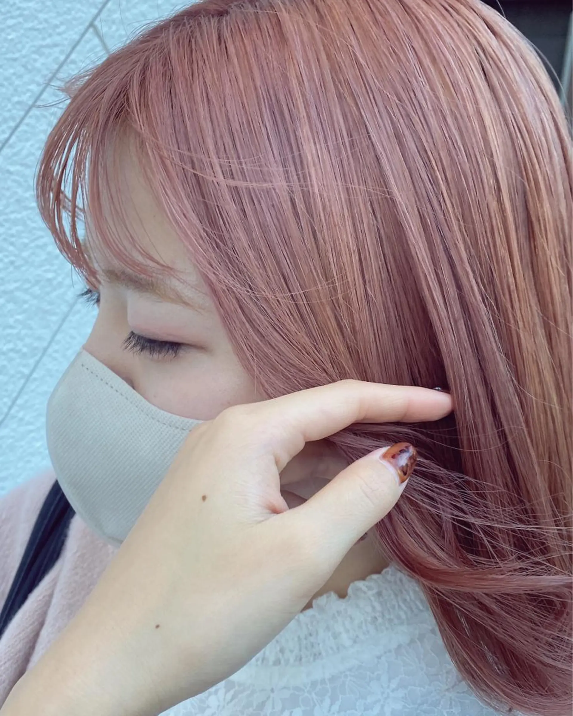 ミディアム カラー ヘアアレンジ マツエク・マツパ ベージュカラー ピンクカラー ピンクベージュ ホワイトピンク ホワイトピンクベージュ Noah's　Ark所属・透明感カラー🫧ヘア セット🫧松本菜月の眉毛・アイブロウイメージ