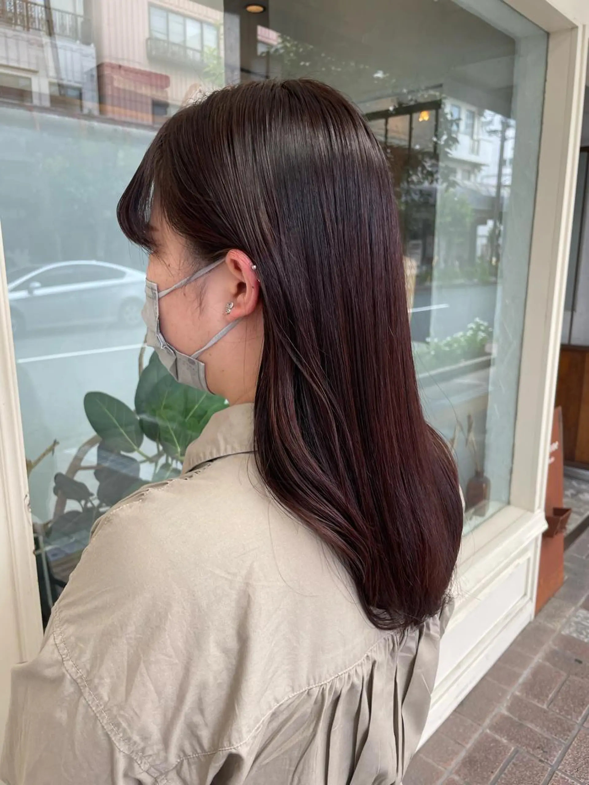 セミロング Babylone 飯尾 香音のヘアスタイル