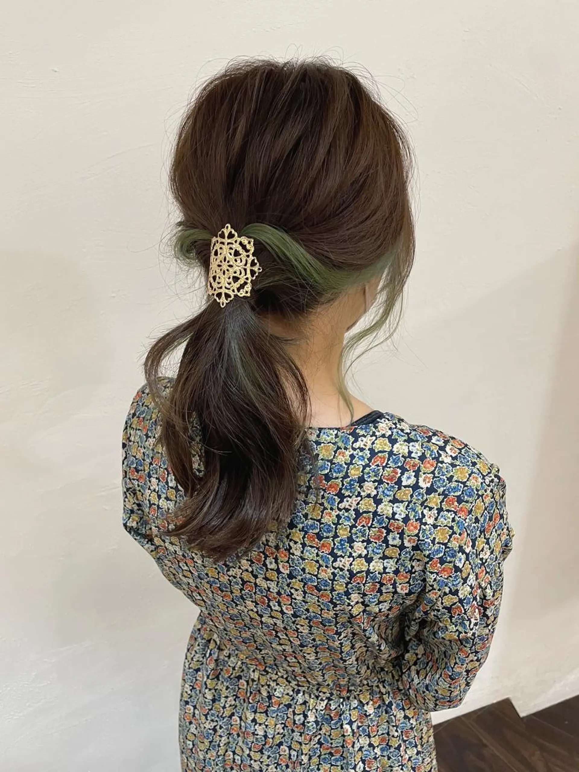 セミロング カラー 冨木 雄斗のヘアスタイル