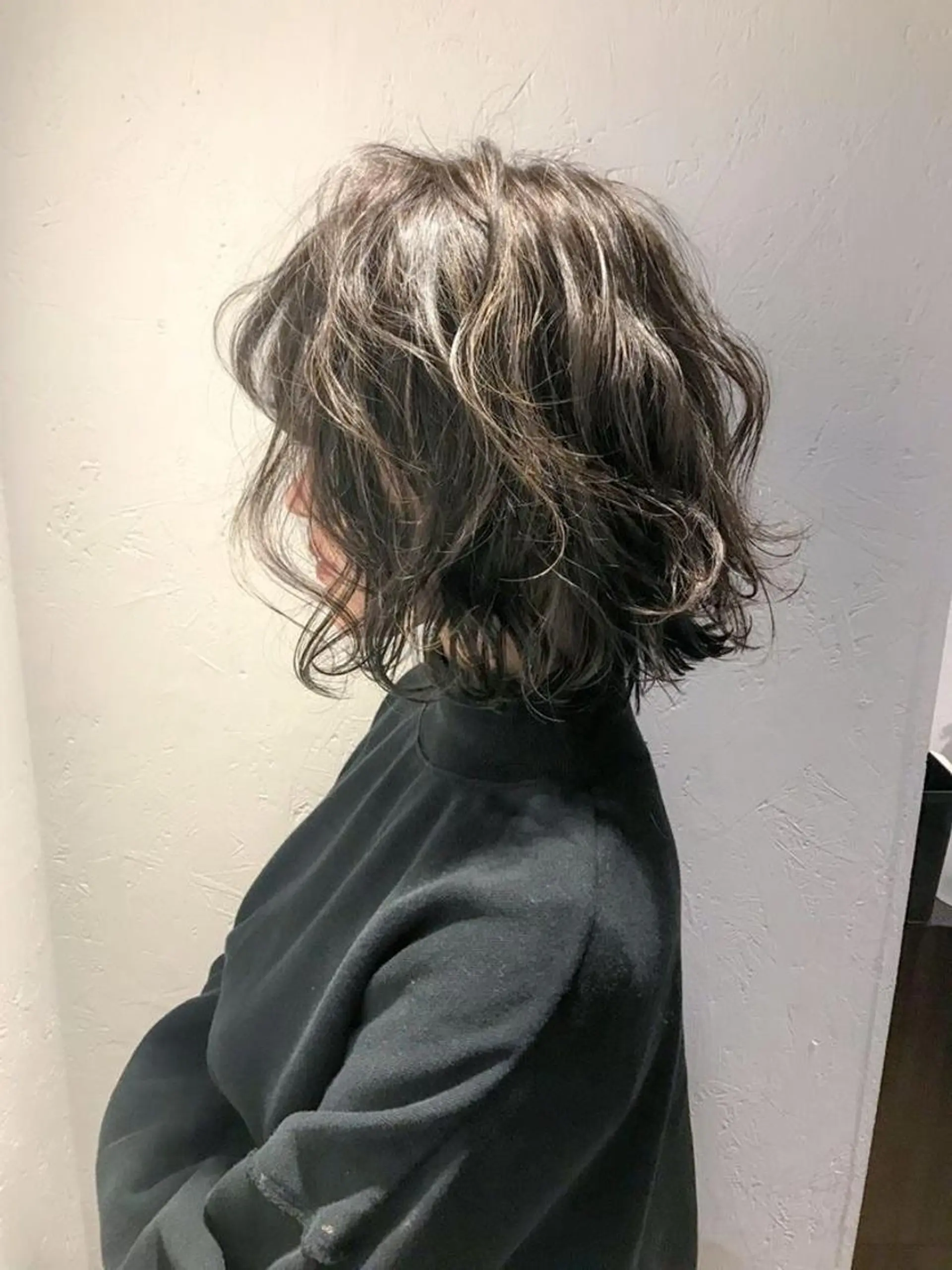 ショート パーマ 本田 央介のヘアスタイル
