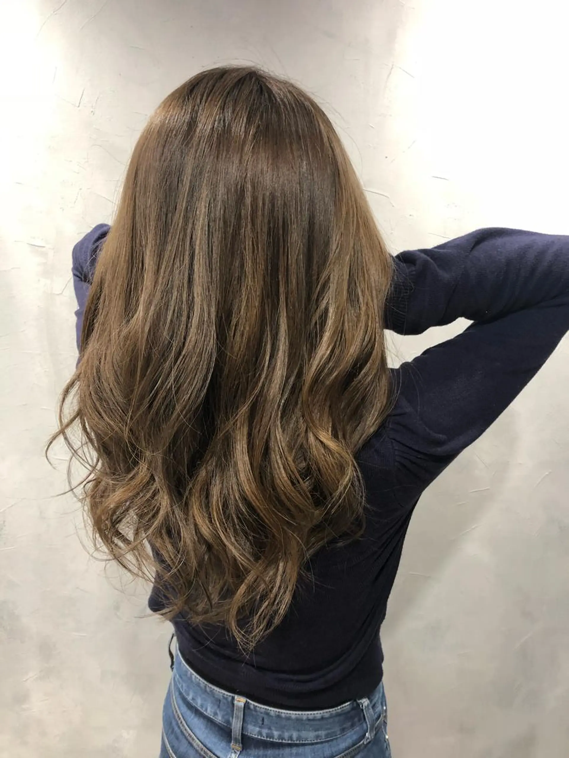 セミロング ハイライト ヘアカラー 南都 良太のヘアスタイル