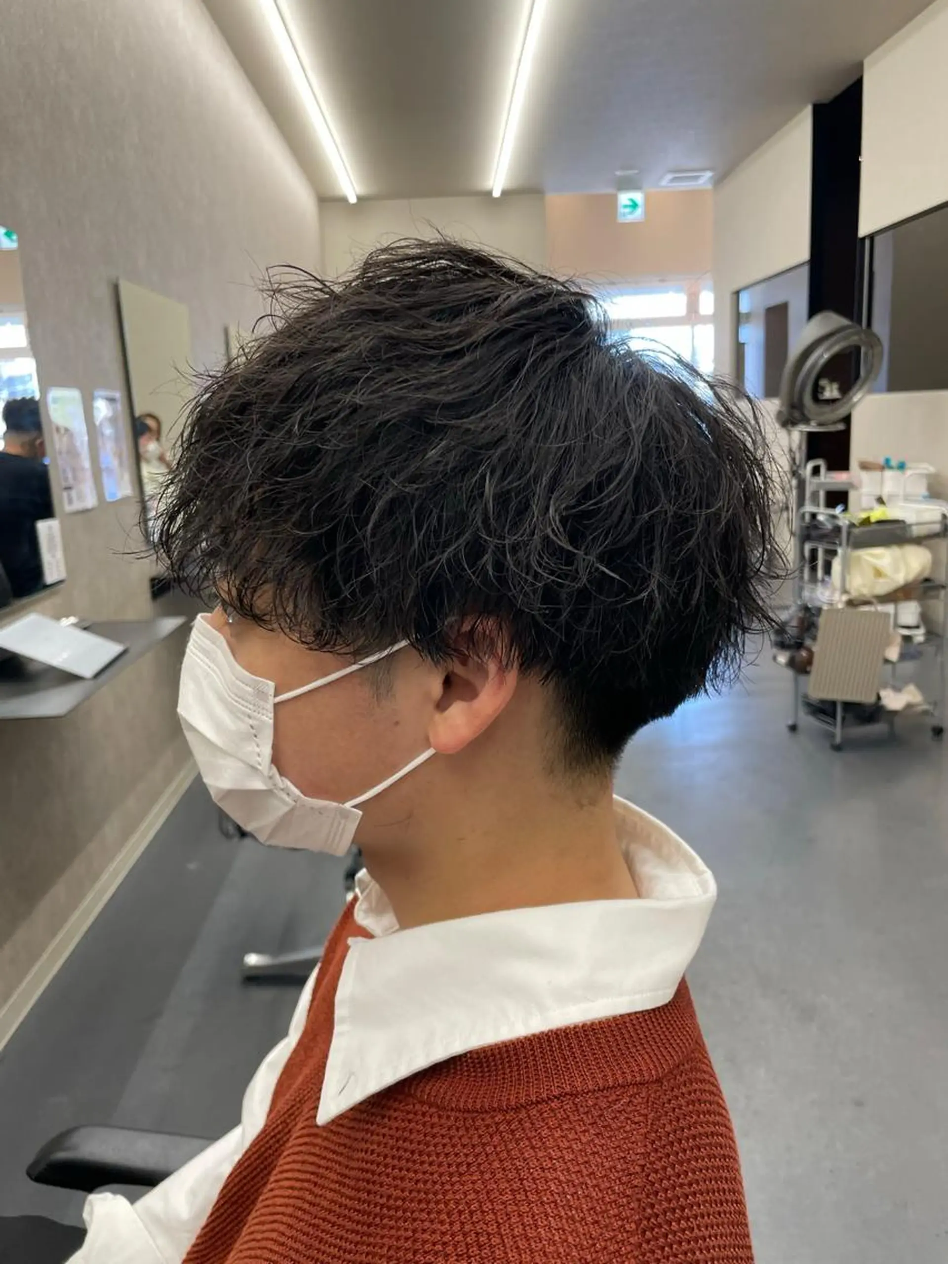 ショート ツイストパーマ 福田 拓人のヘアスタイル
