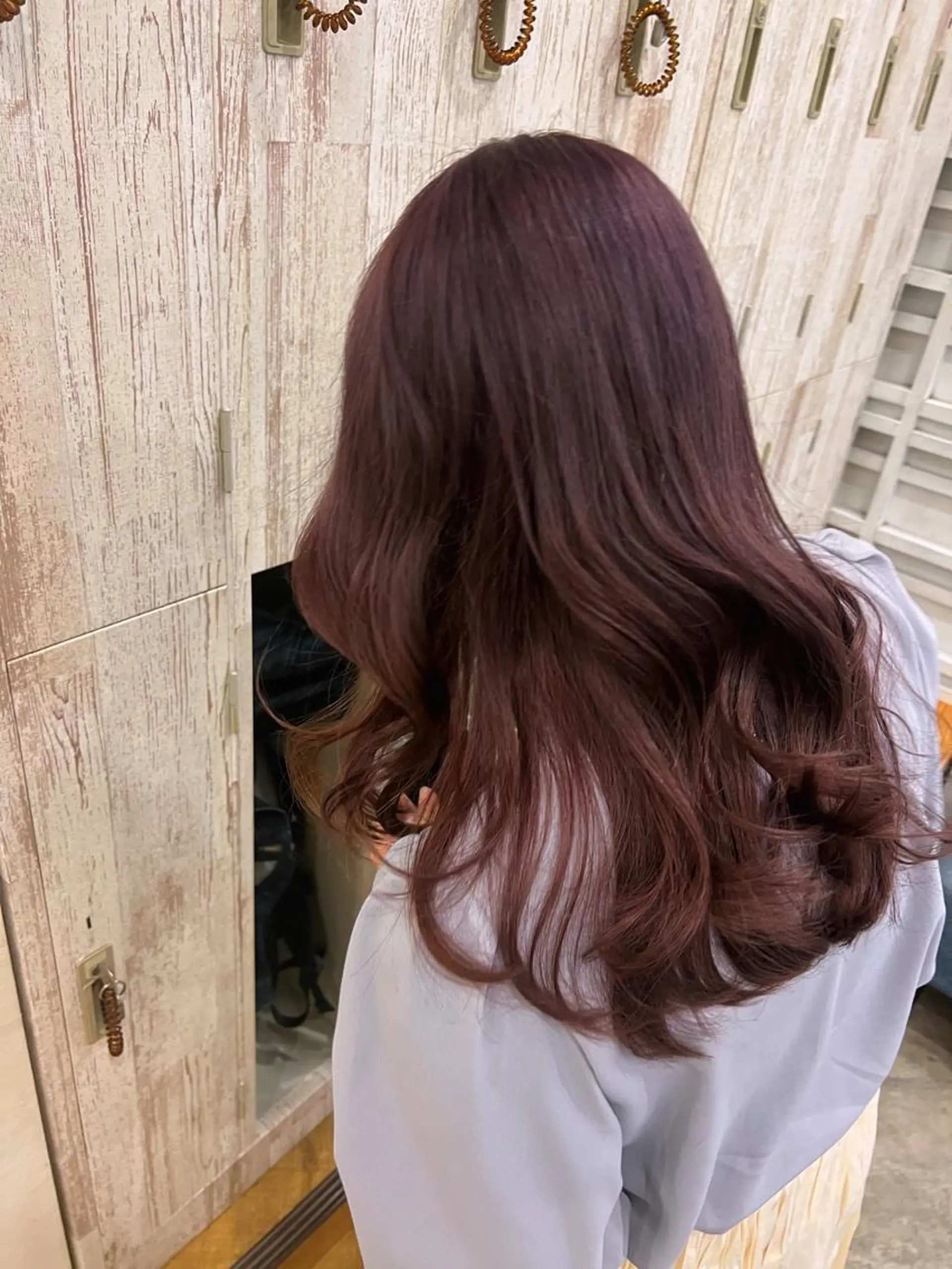 ロング カラー バイオレットカラー カット ヘアカラー トリートメント 🦋.*˚オタク美容 師アキバノノカ🦋のヘアスタイル