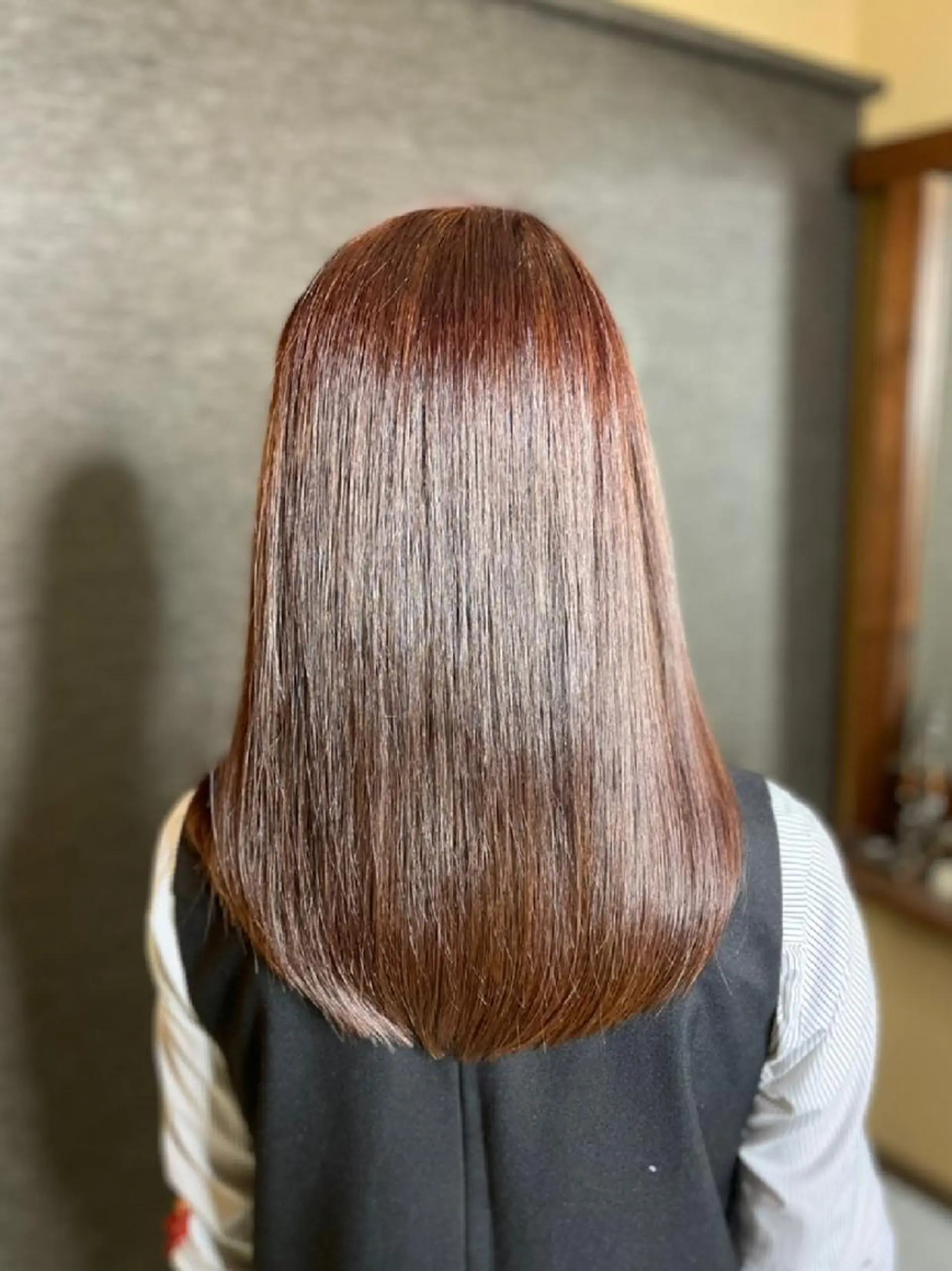セミロング 青山 早智子のヘアスタイル
