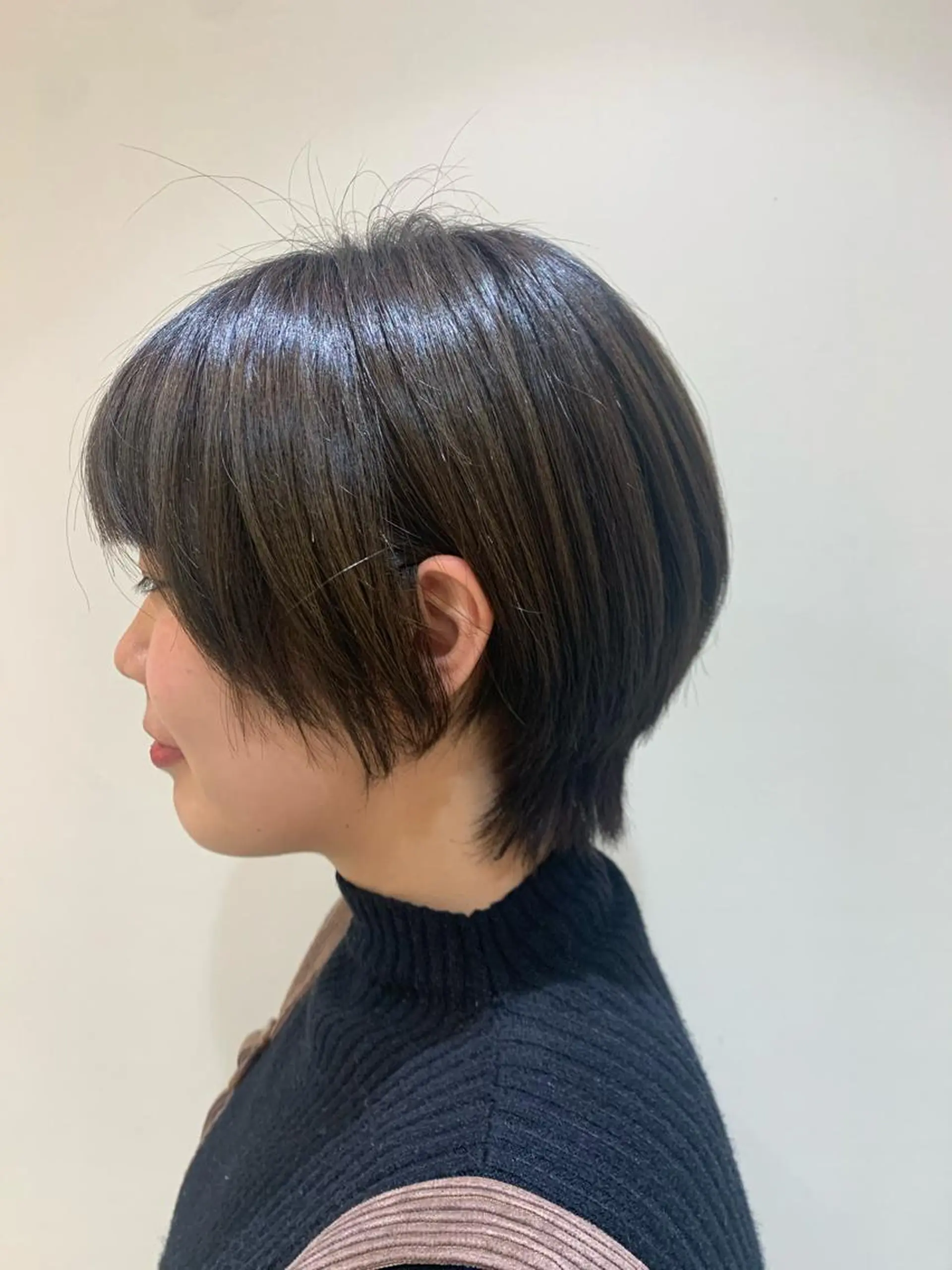 ショート カラー 山田 桃華のヘアスタイル